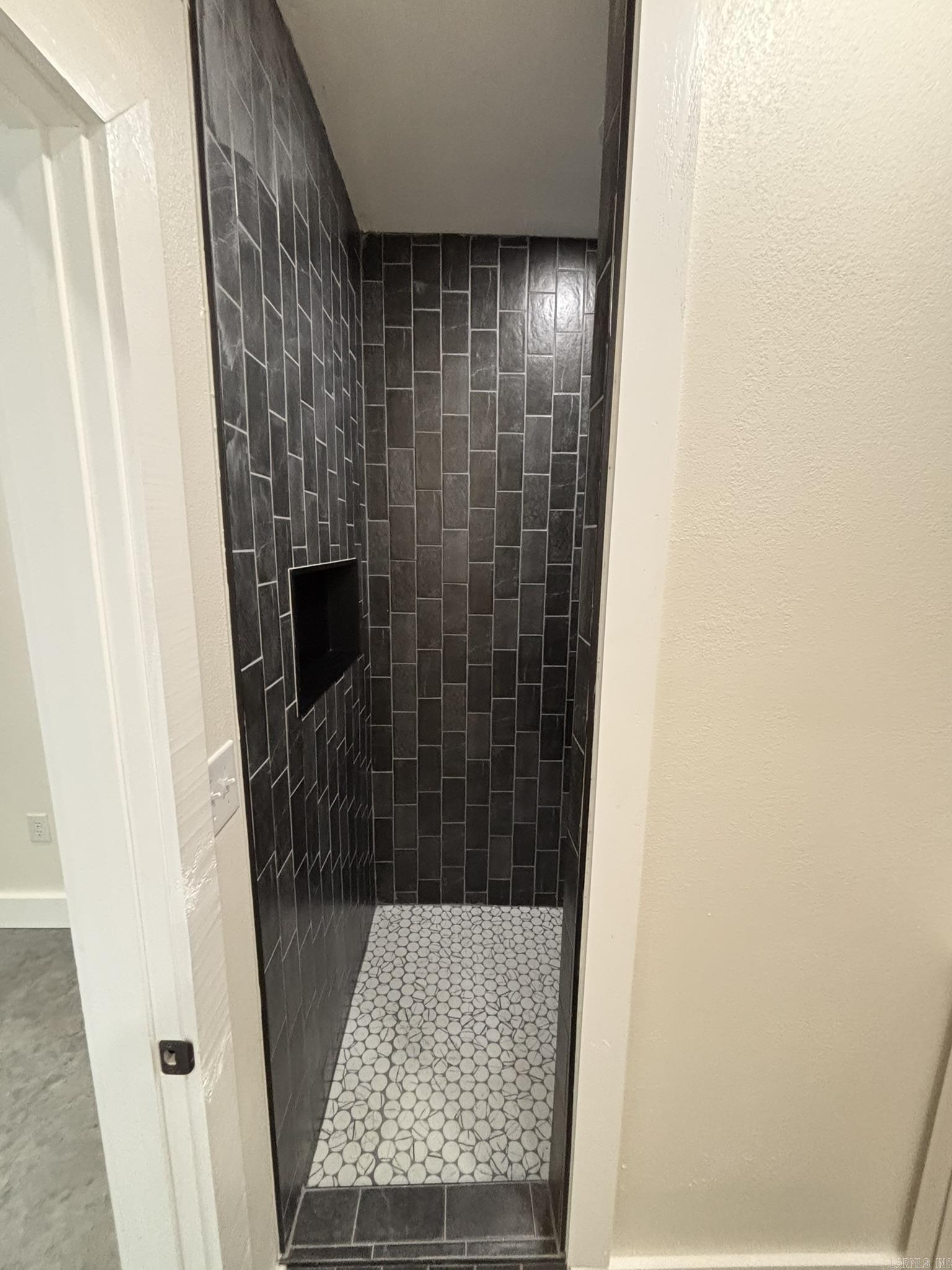 6 Vince Ln Property Photo 19