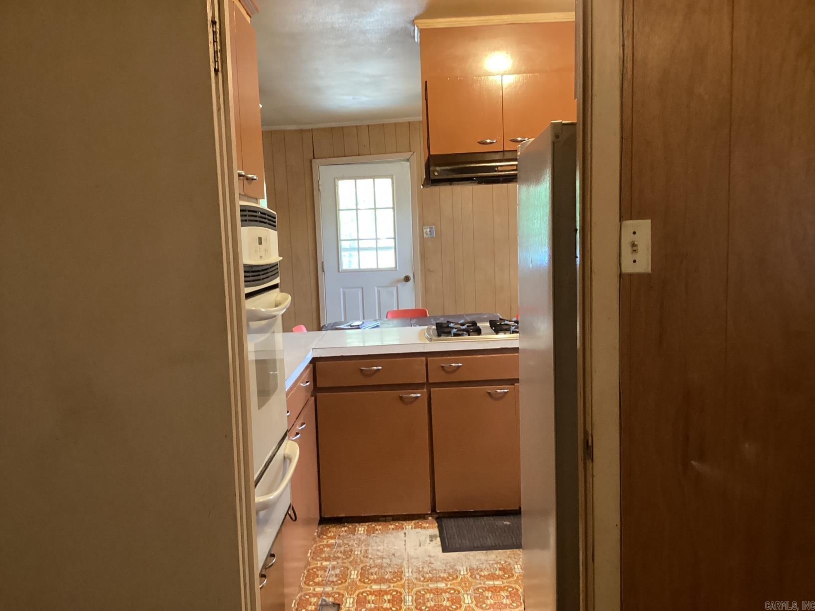 1612 Sunset Dr Property Photo 4