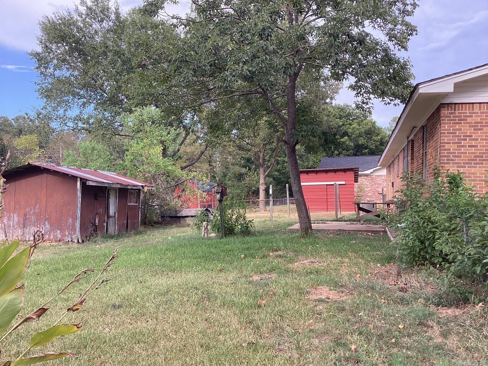 1612 Sunset Dr Property Photo 24