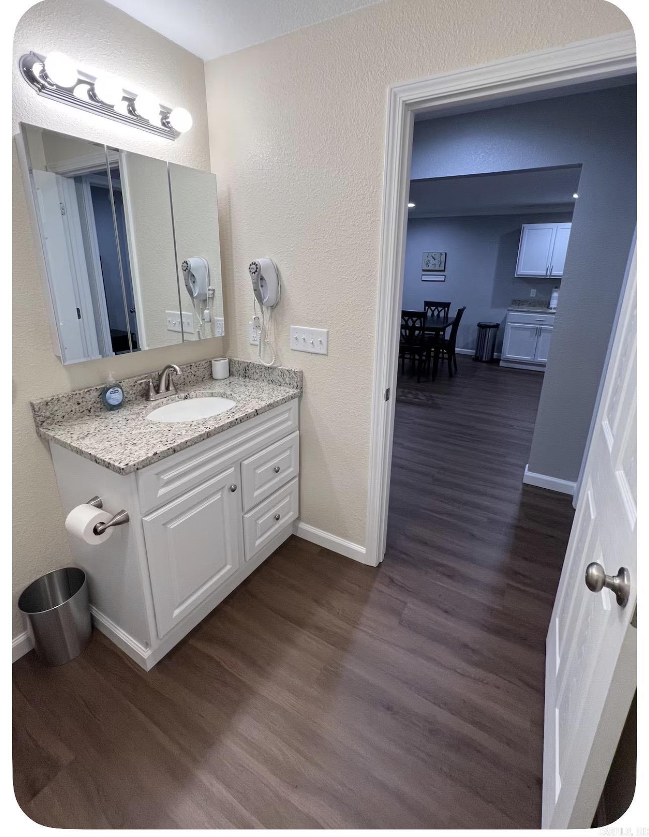 South Street Property Photo 25