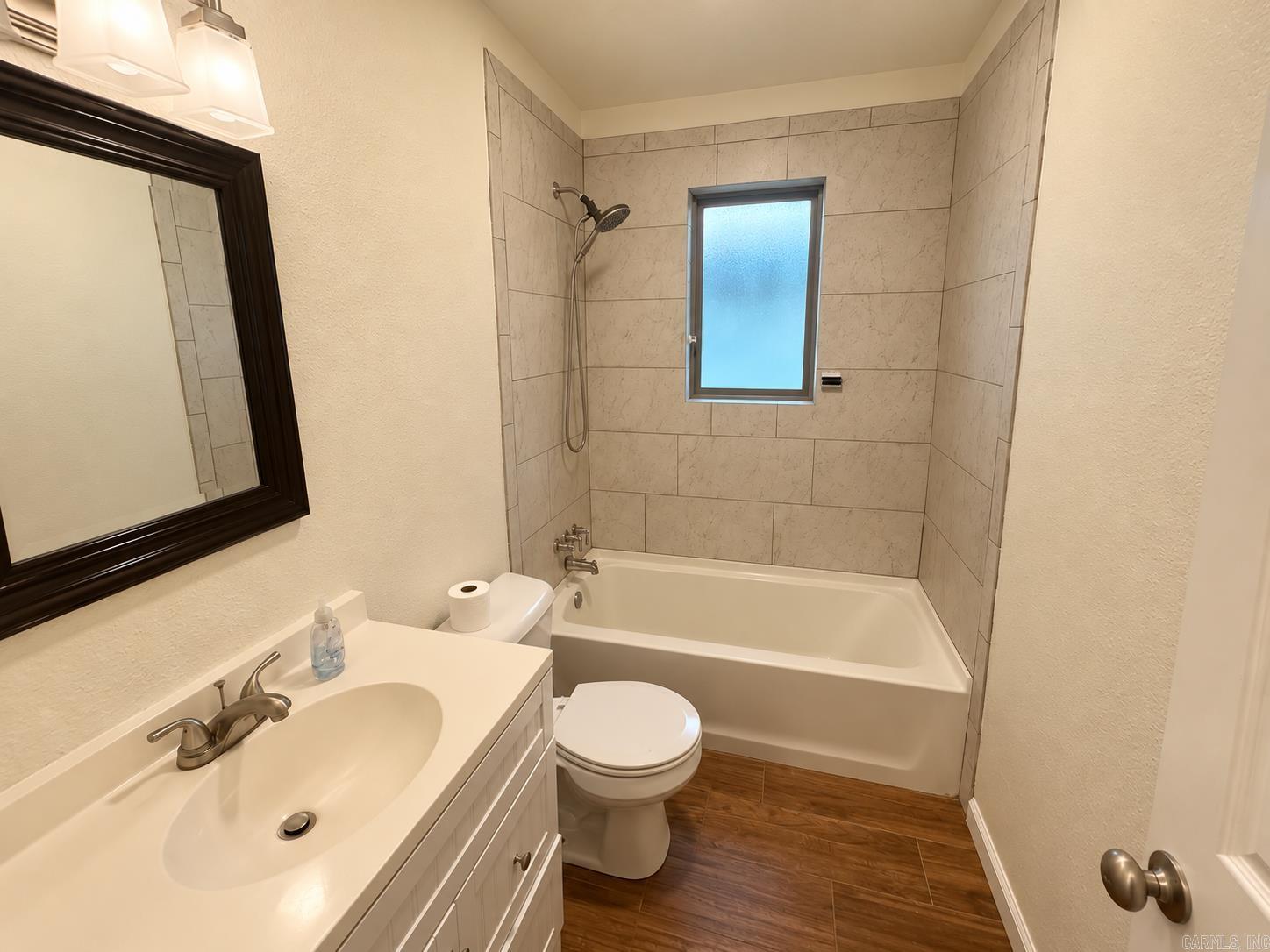 28 Meadowbrook Property Photo 4
