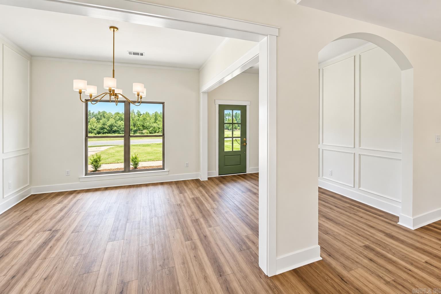 10 Crescent Cove Property Photo 10