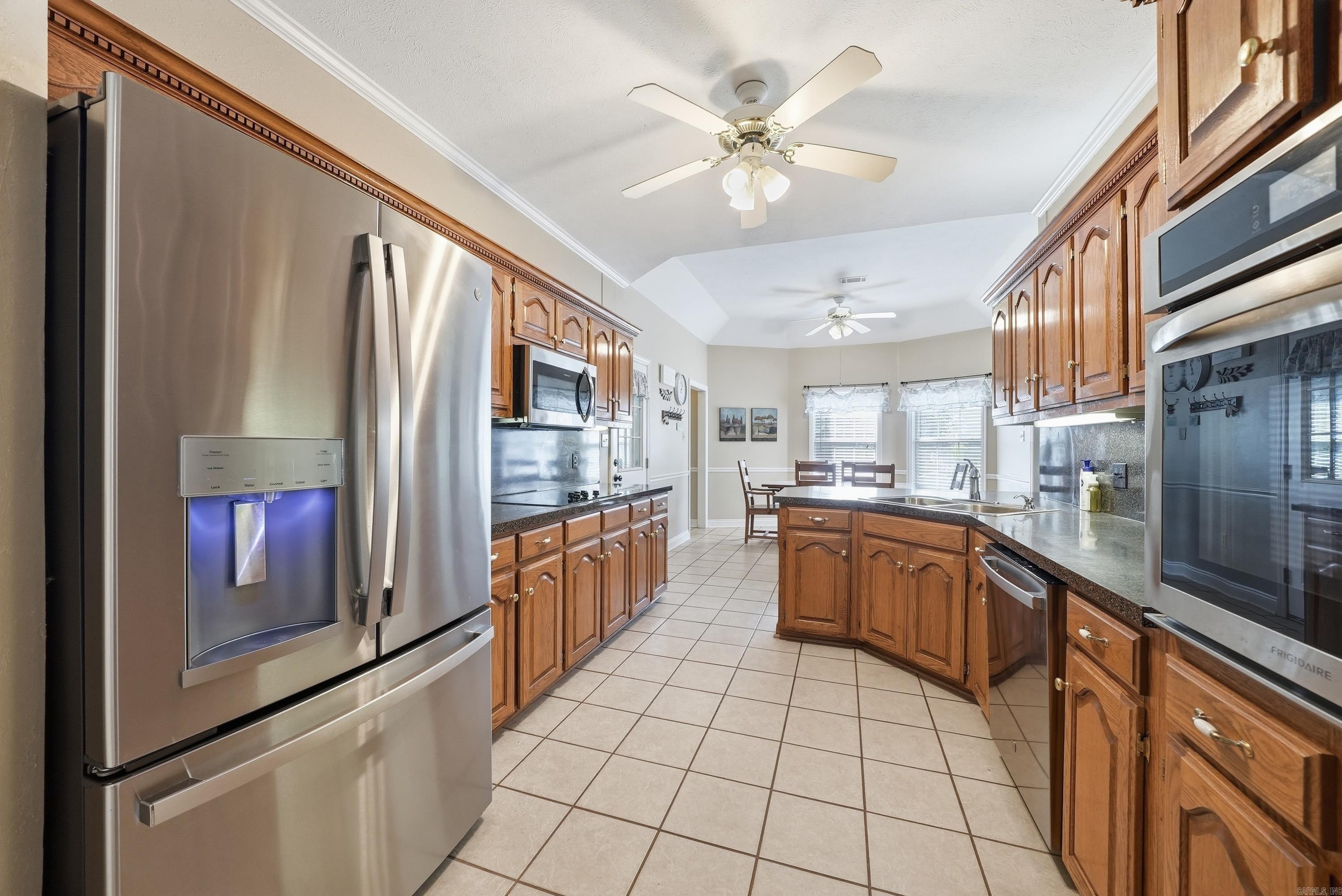 2415 Tj Drive Property Photo 9