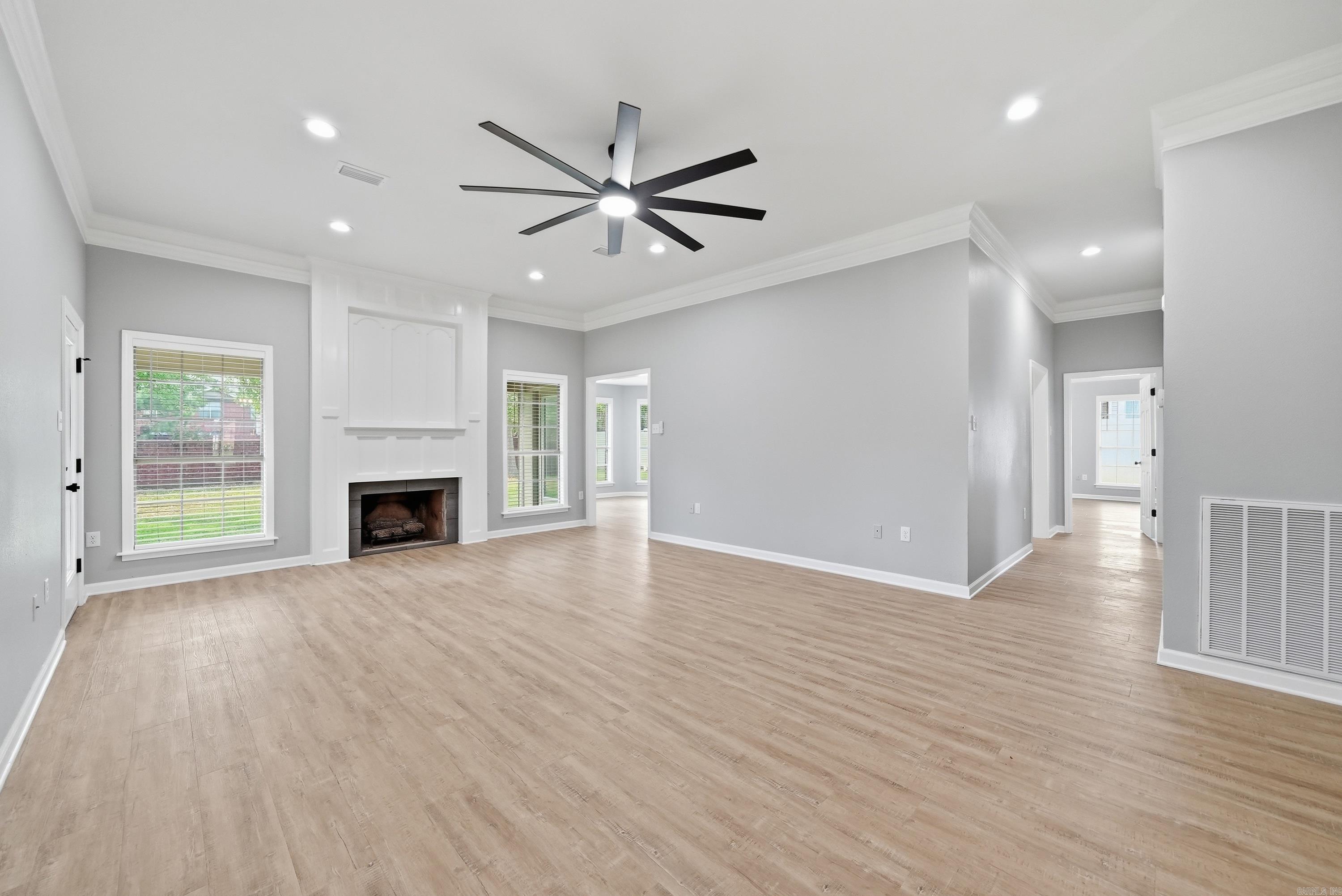 1015 Summerwood Drive Property Photo 6