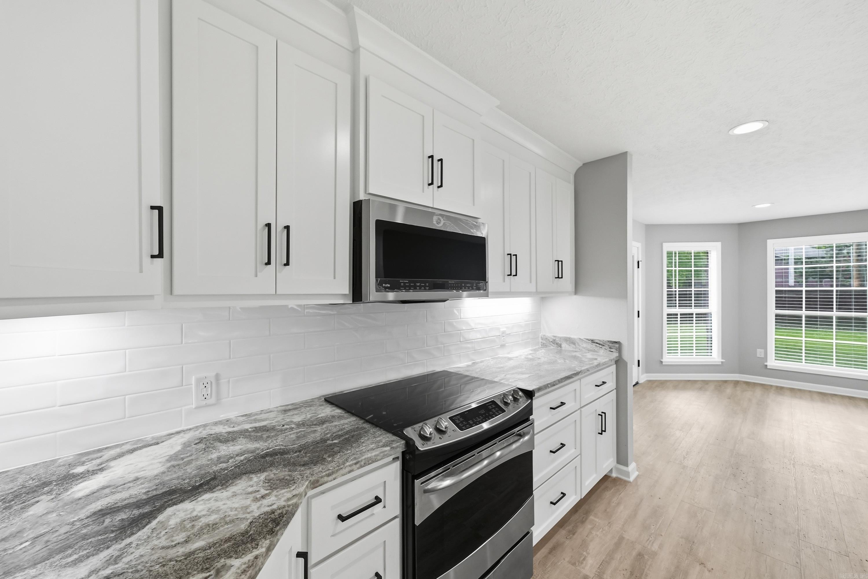 1015 Summerwood Drive Property Photo 15