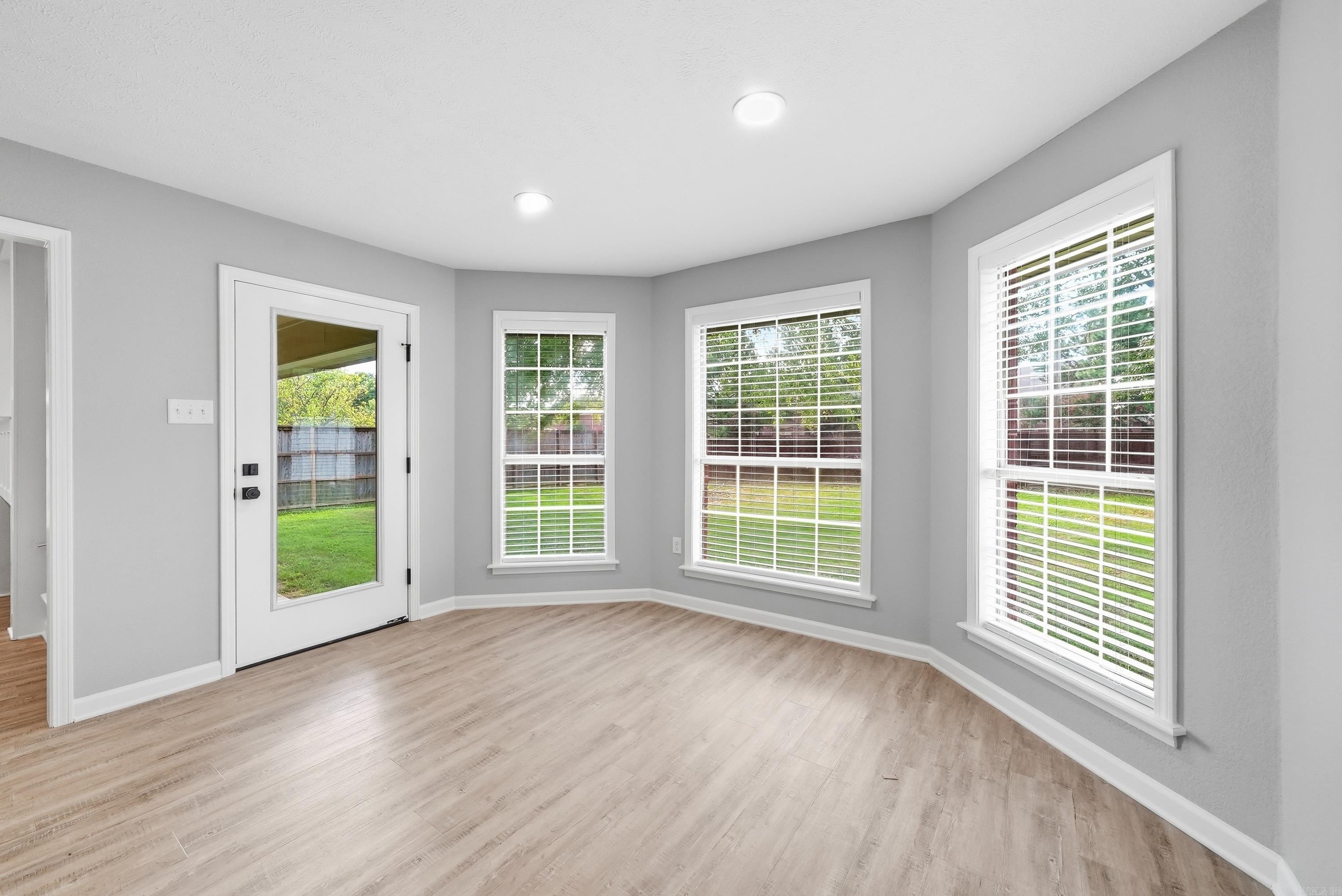1015 Summerwood Drive Property Photo 19