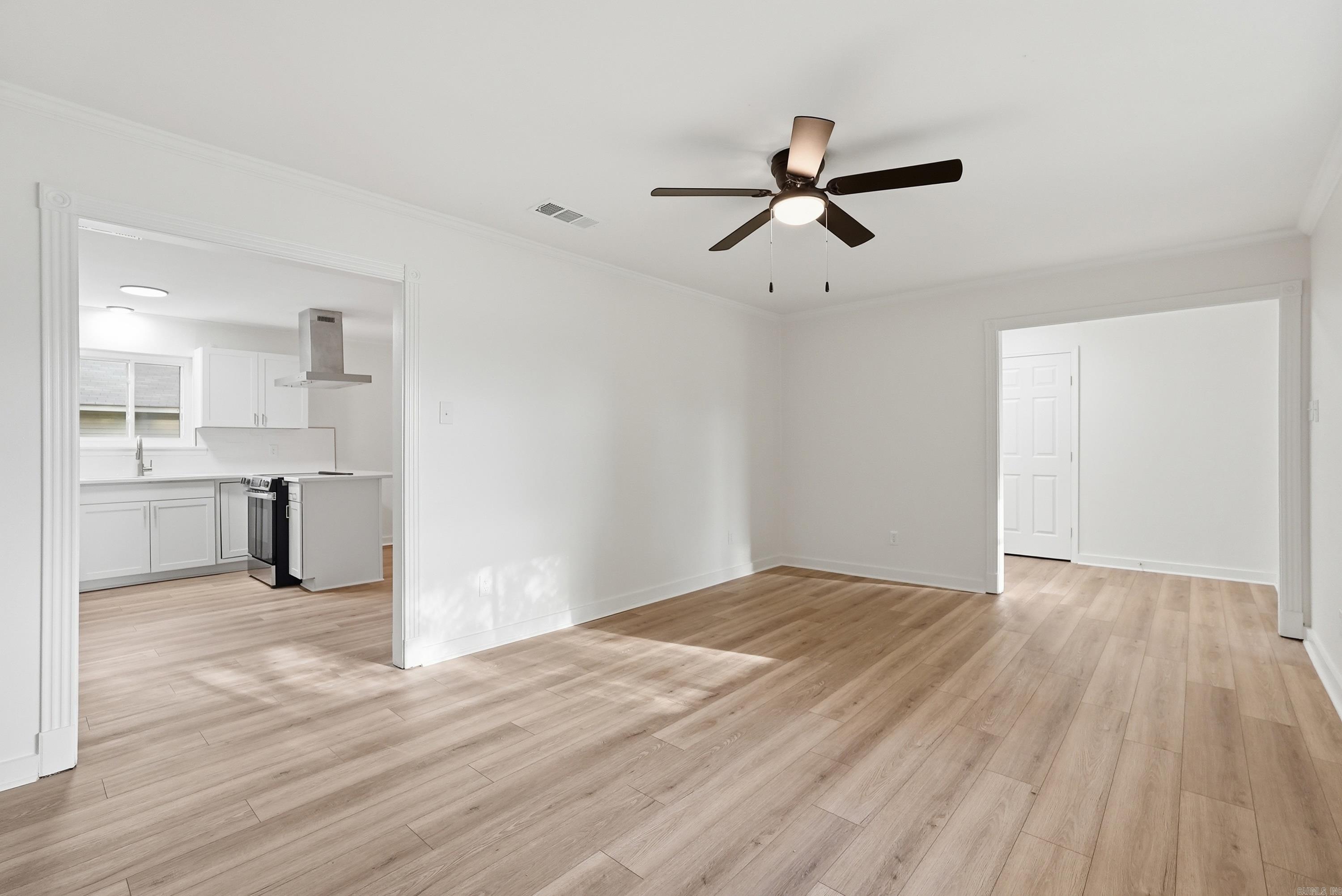 699 Lantrip Road Property Photo 8