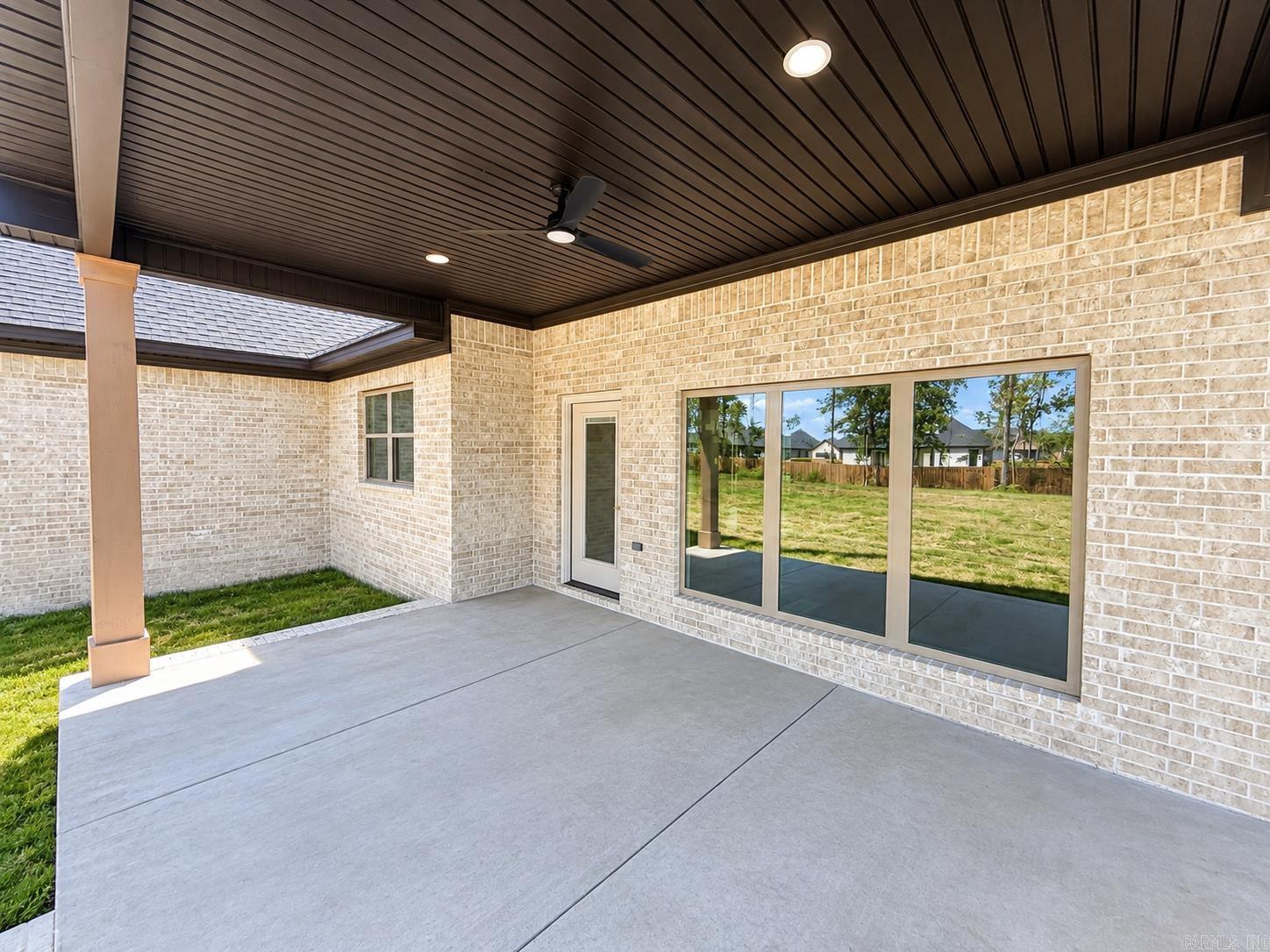 20 Crescent Cove Property Photo 22