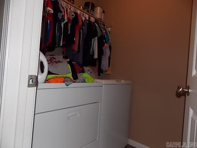 4598 Edinburgh Drive Property Photo 14