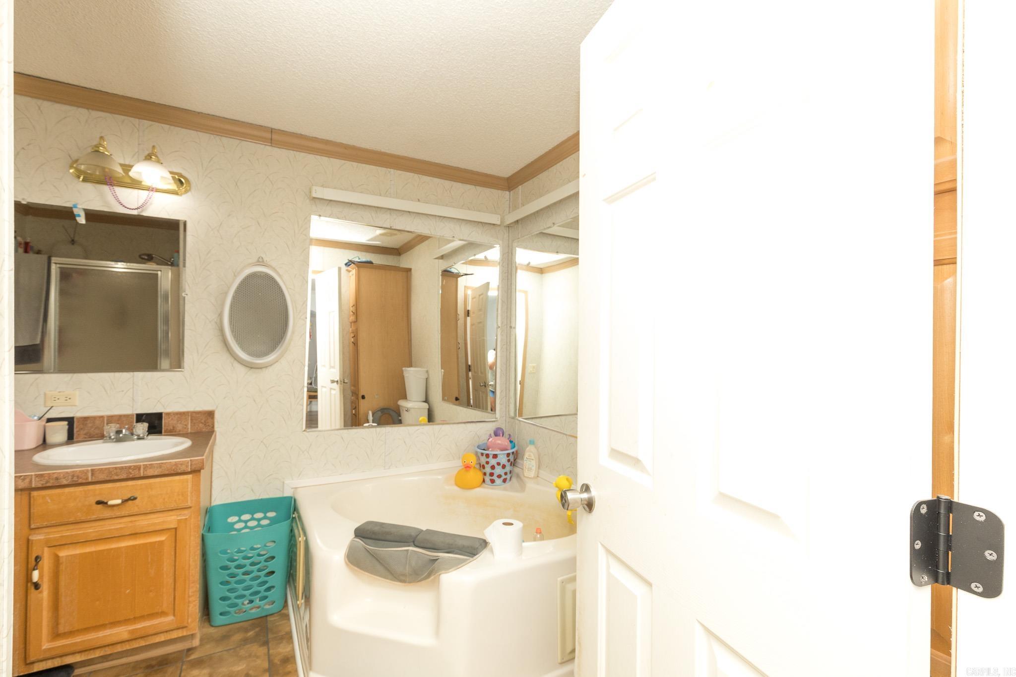 1404 Little Creek Cutoff Property Photo 14
