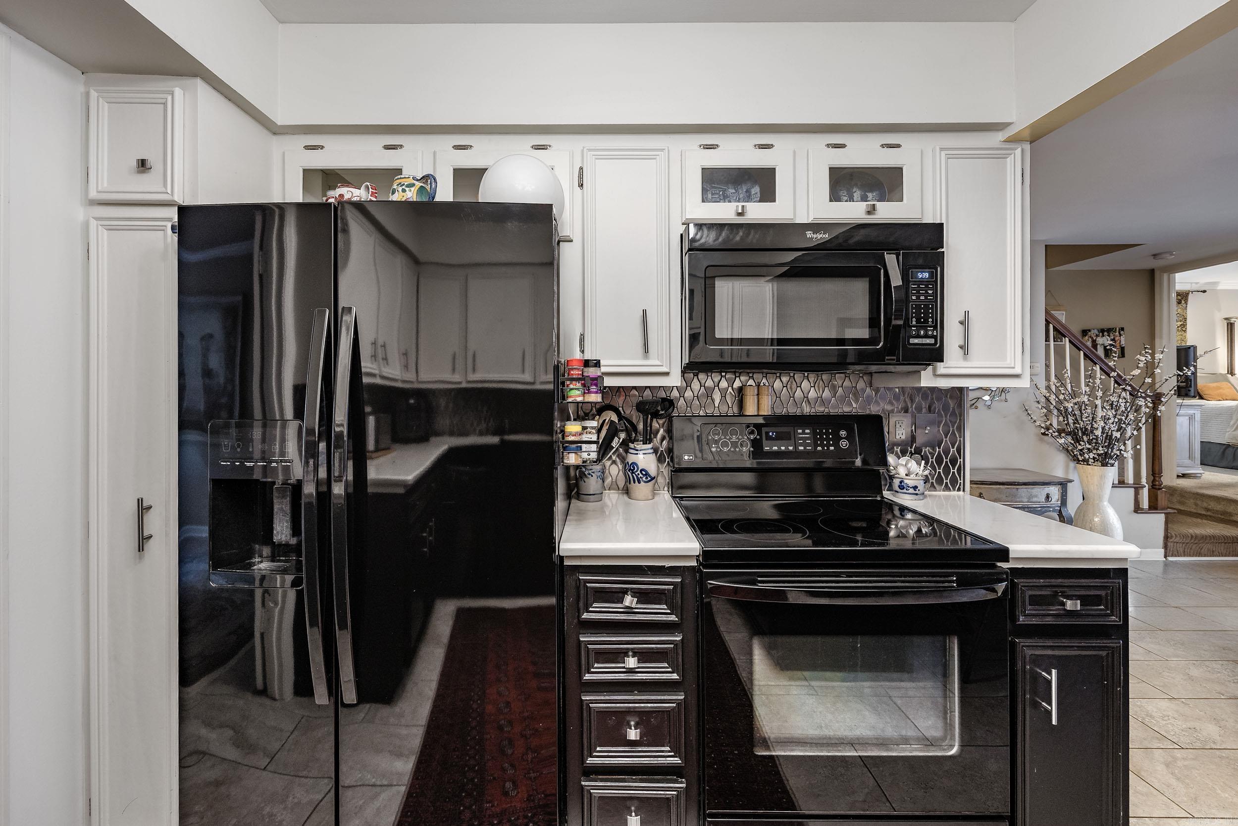 4 Windsor Court Property Photo 17