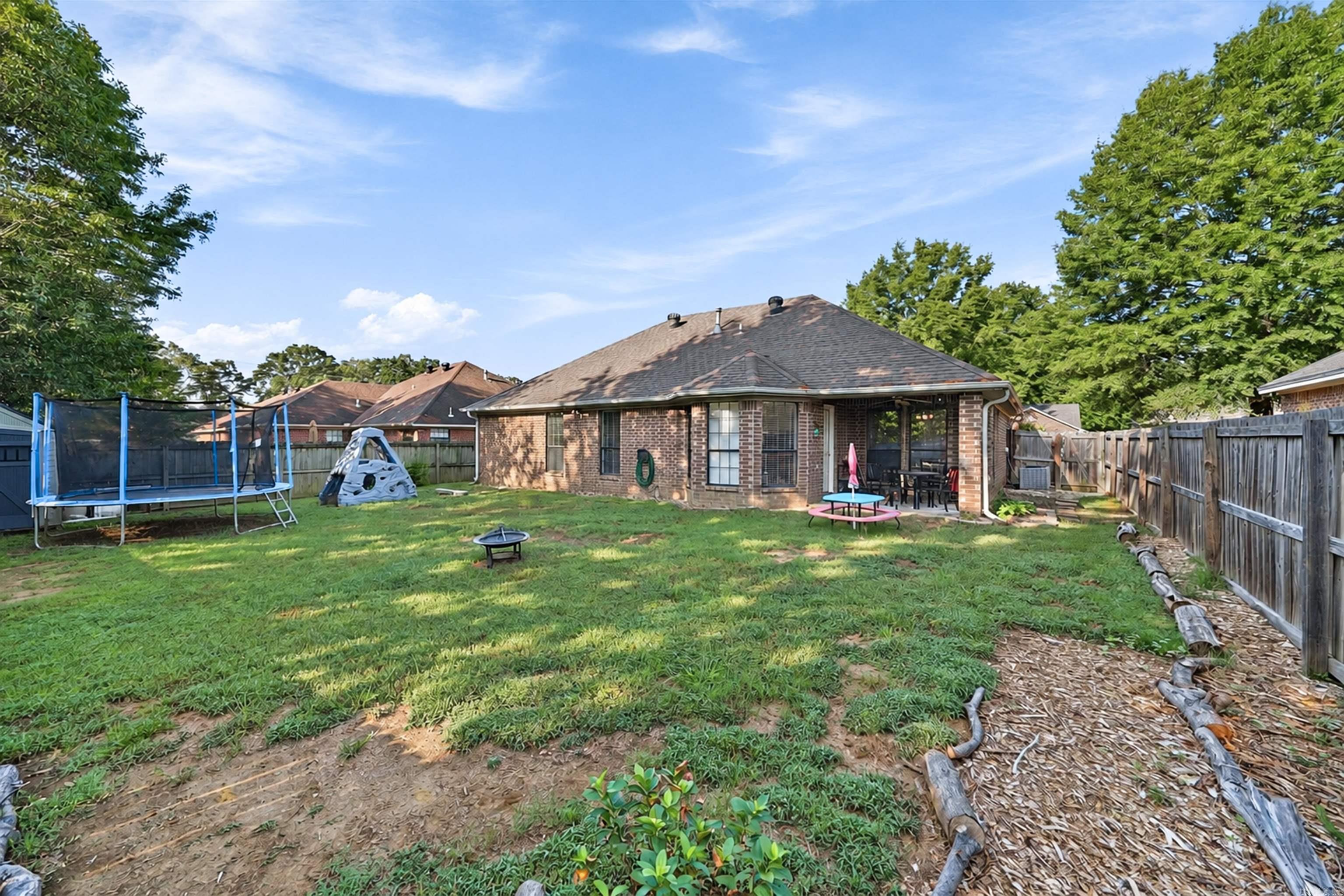 2420 Morse Property Photo 29