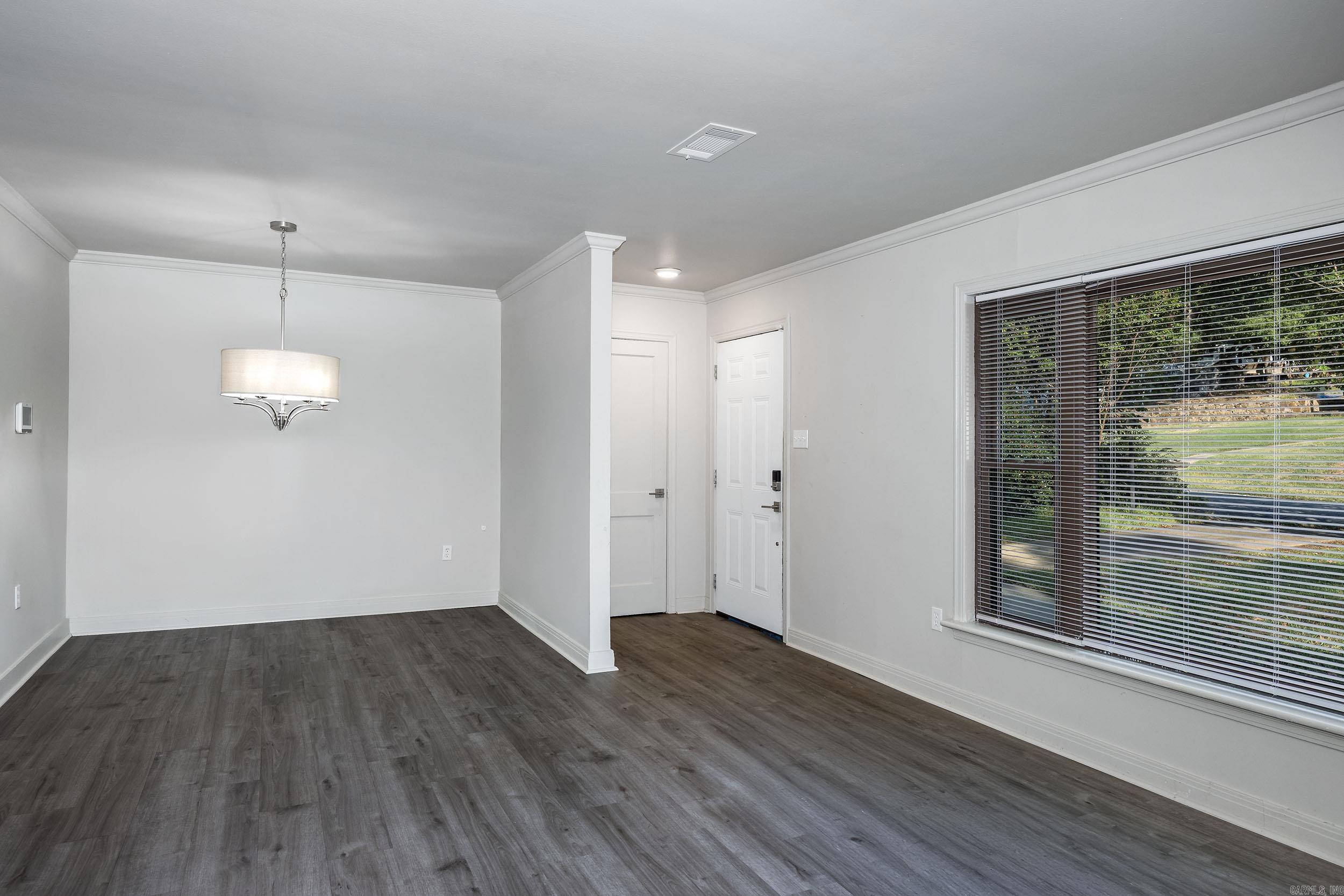 2624 Crouchwood Road Property Photo 2