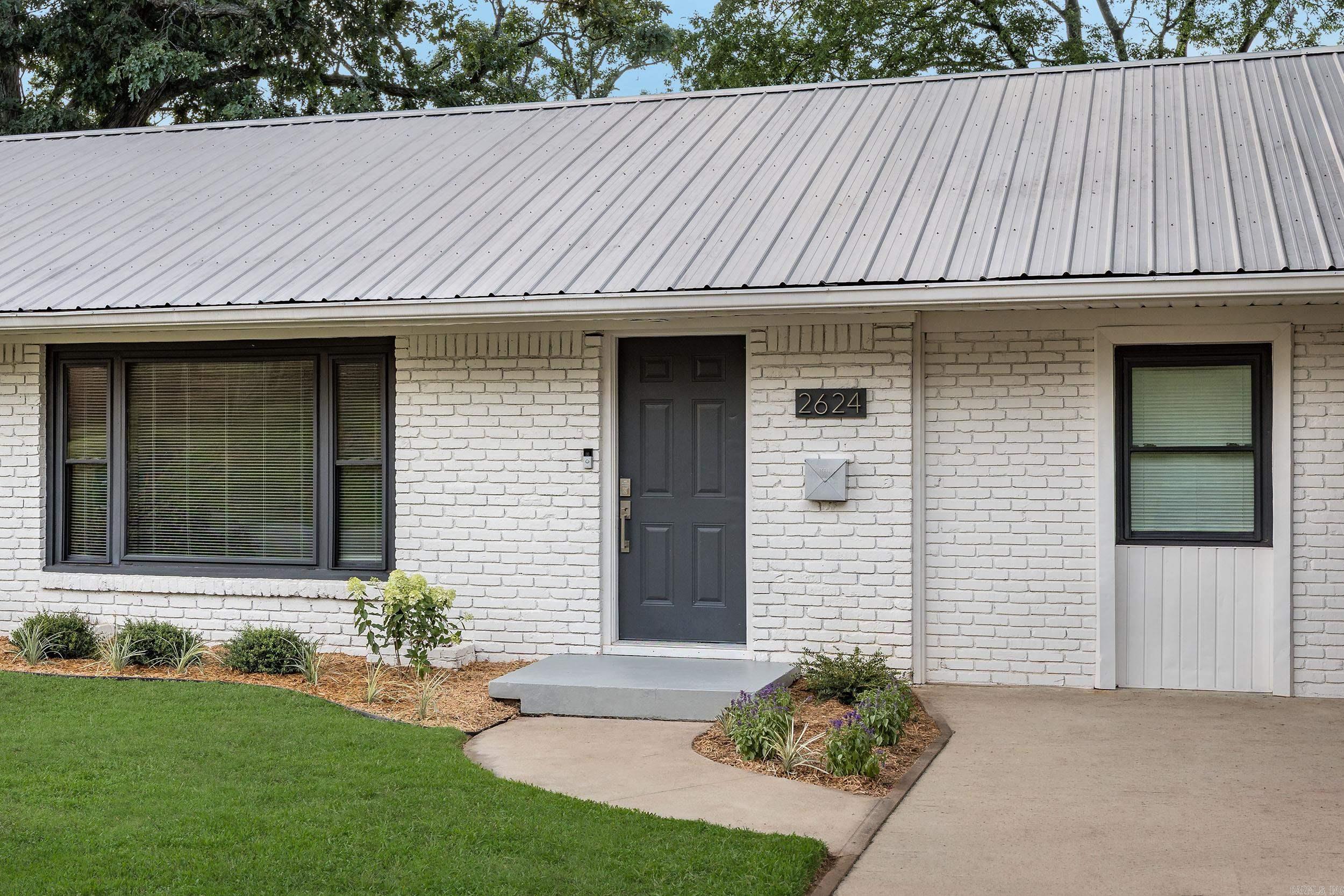2624 Crouchwood Road Property Photo 5
