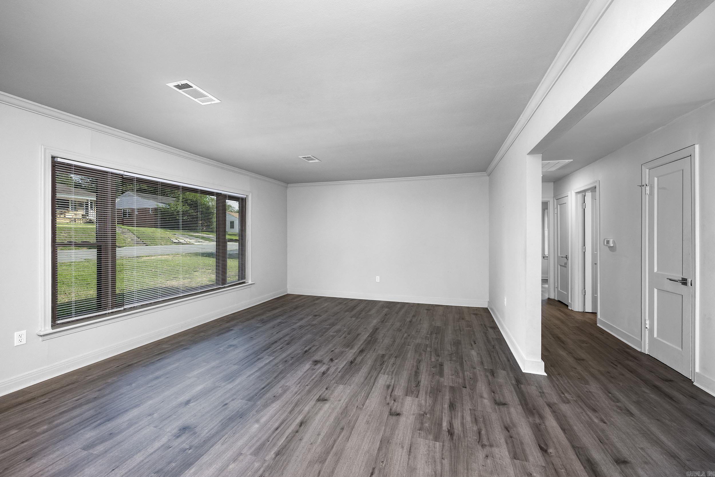 2624 Crouchwood Road Property Photo 6