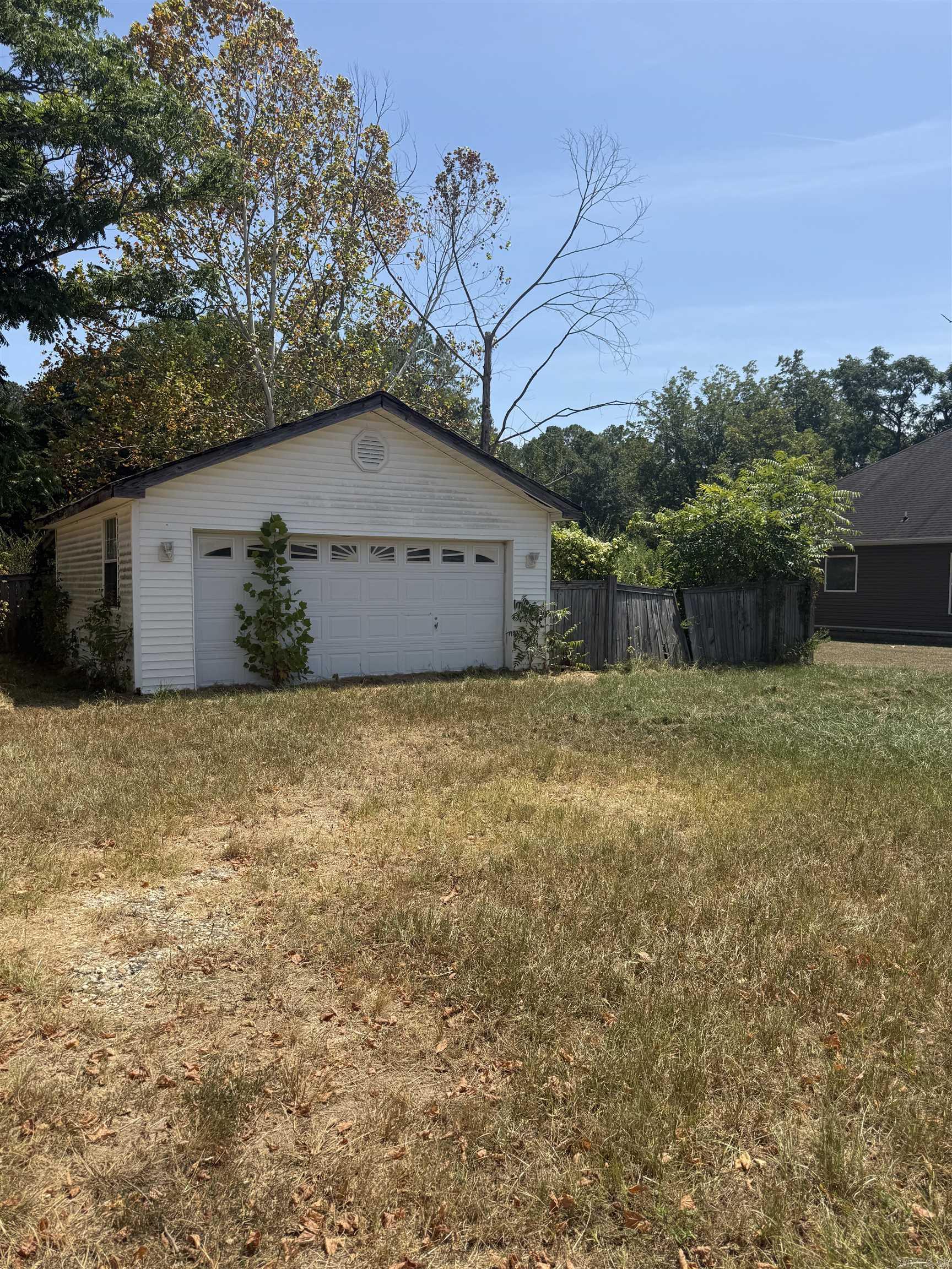 24623 N Sardis Road Property Photo 3
