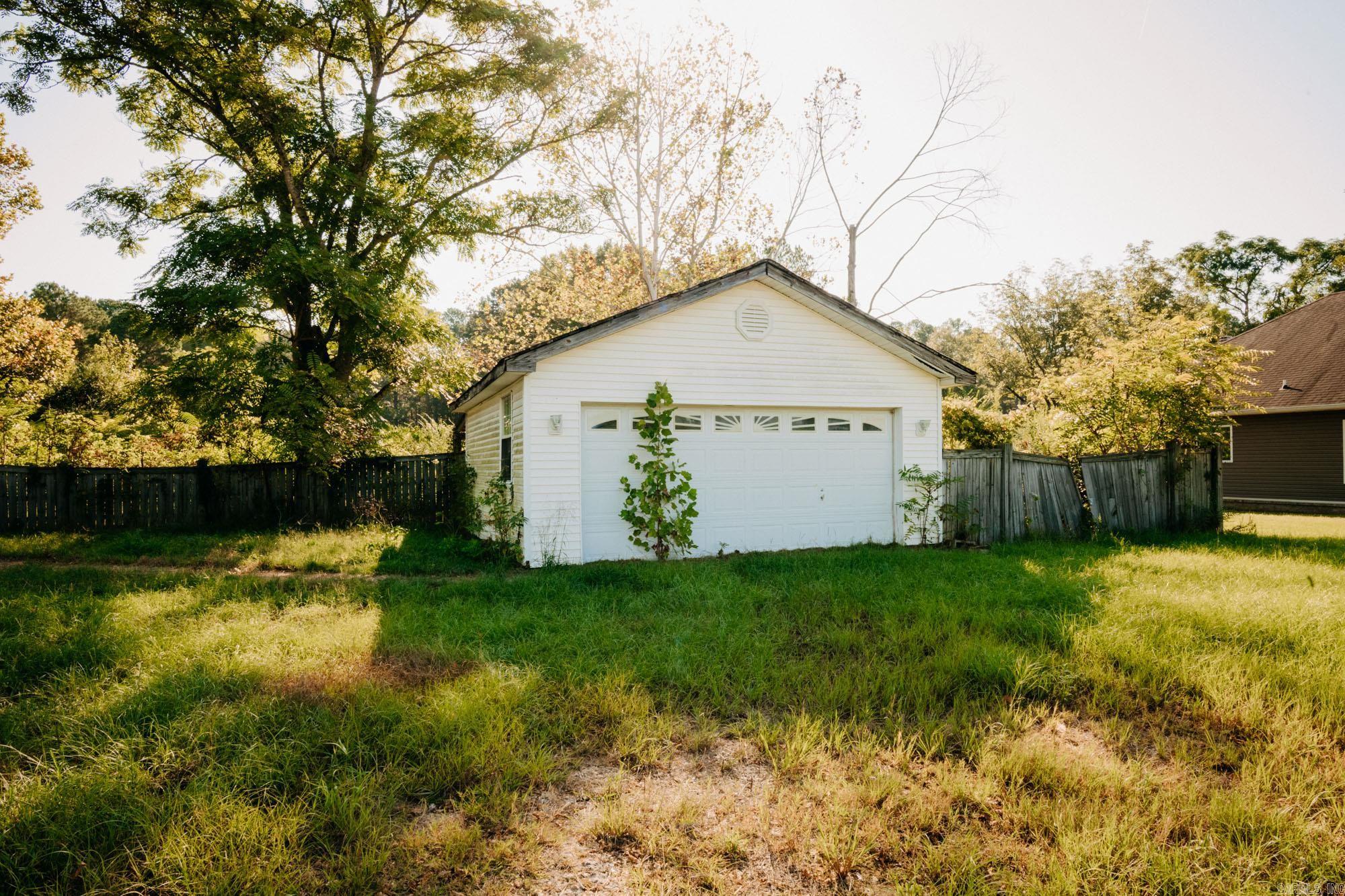 24623 N Sardis Road Property Photo 5