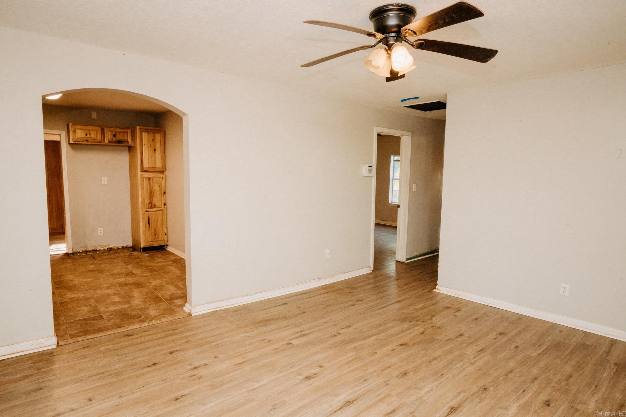 24623 N Sardis Road Property Photo 9