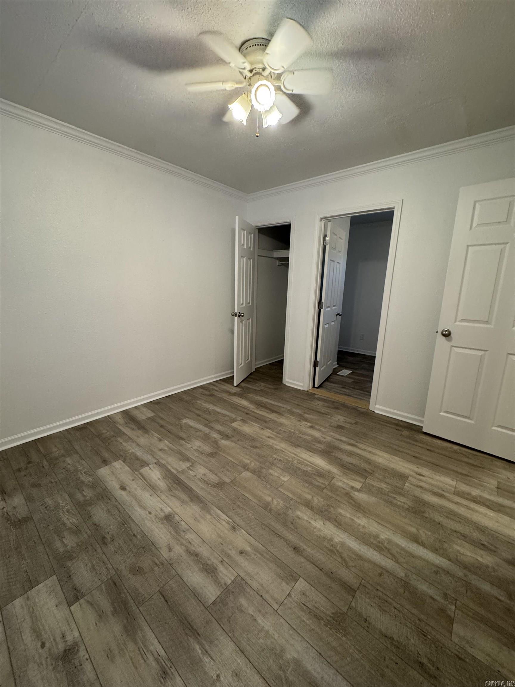1607 St Louis Property Photo 10