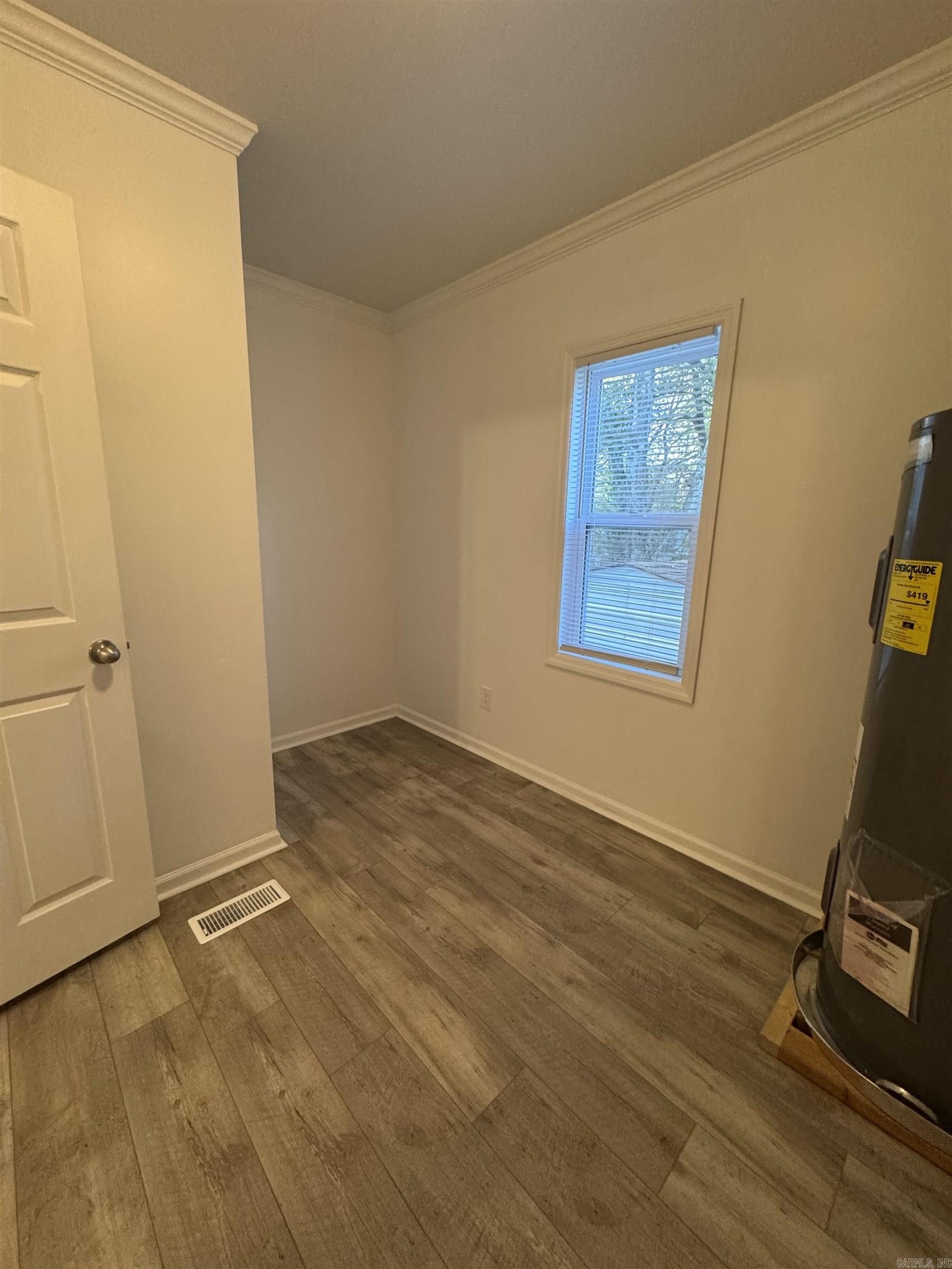 1607 St Louis Property Photo 19