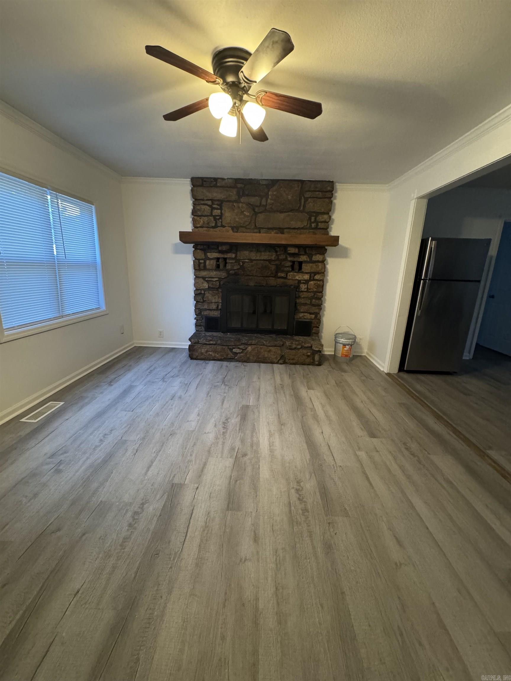 1607 St Louis Property Photo 21