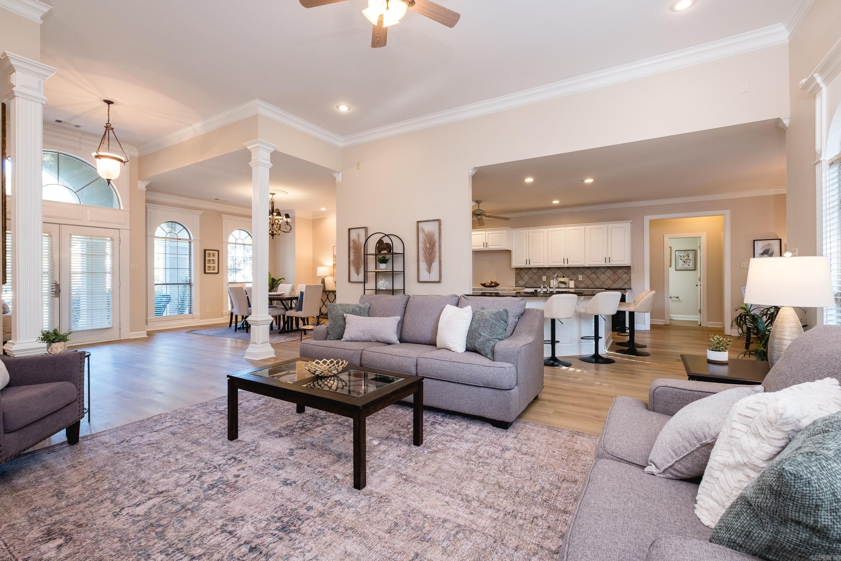 49 Laval Circle Property Photo 13