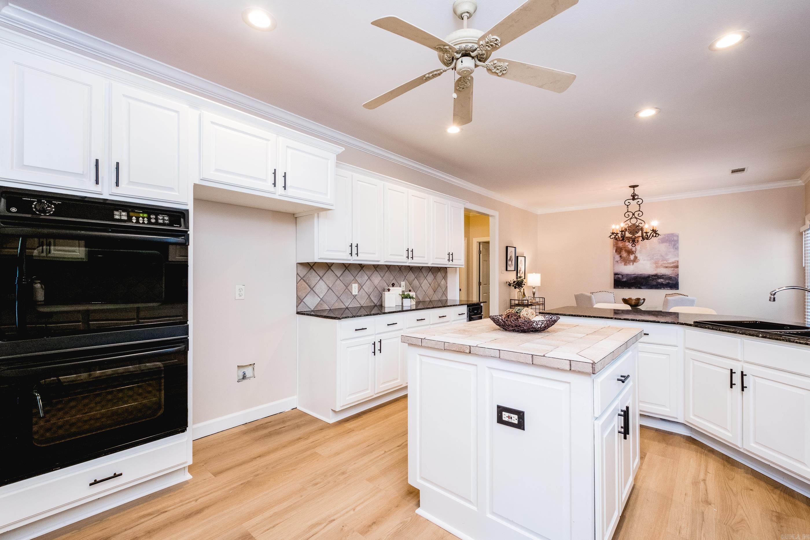 49 Laval Circle Property Photo 17