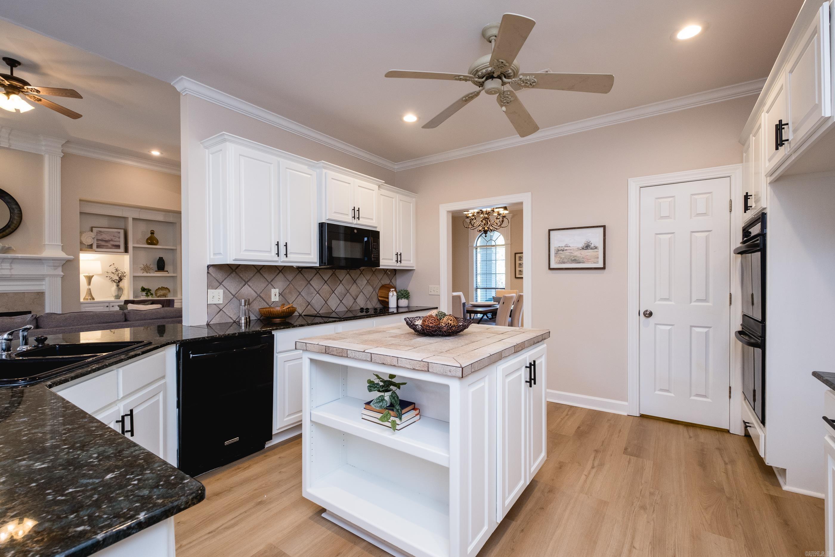 49 Laval Circle Property Photo 18