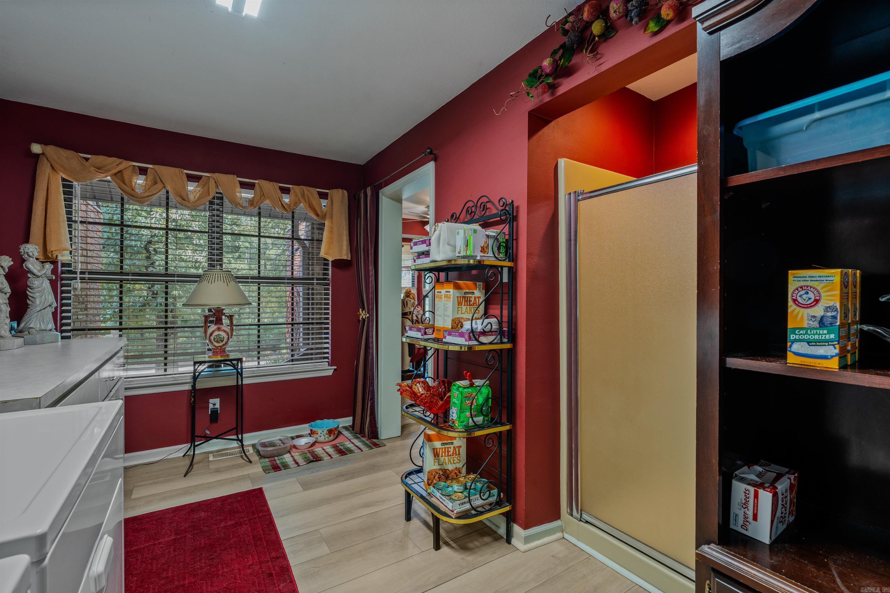 8901 Dawn Drive Property Photo 40