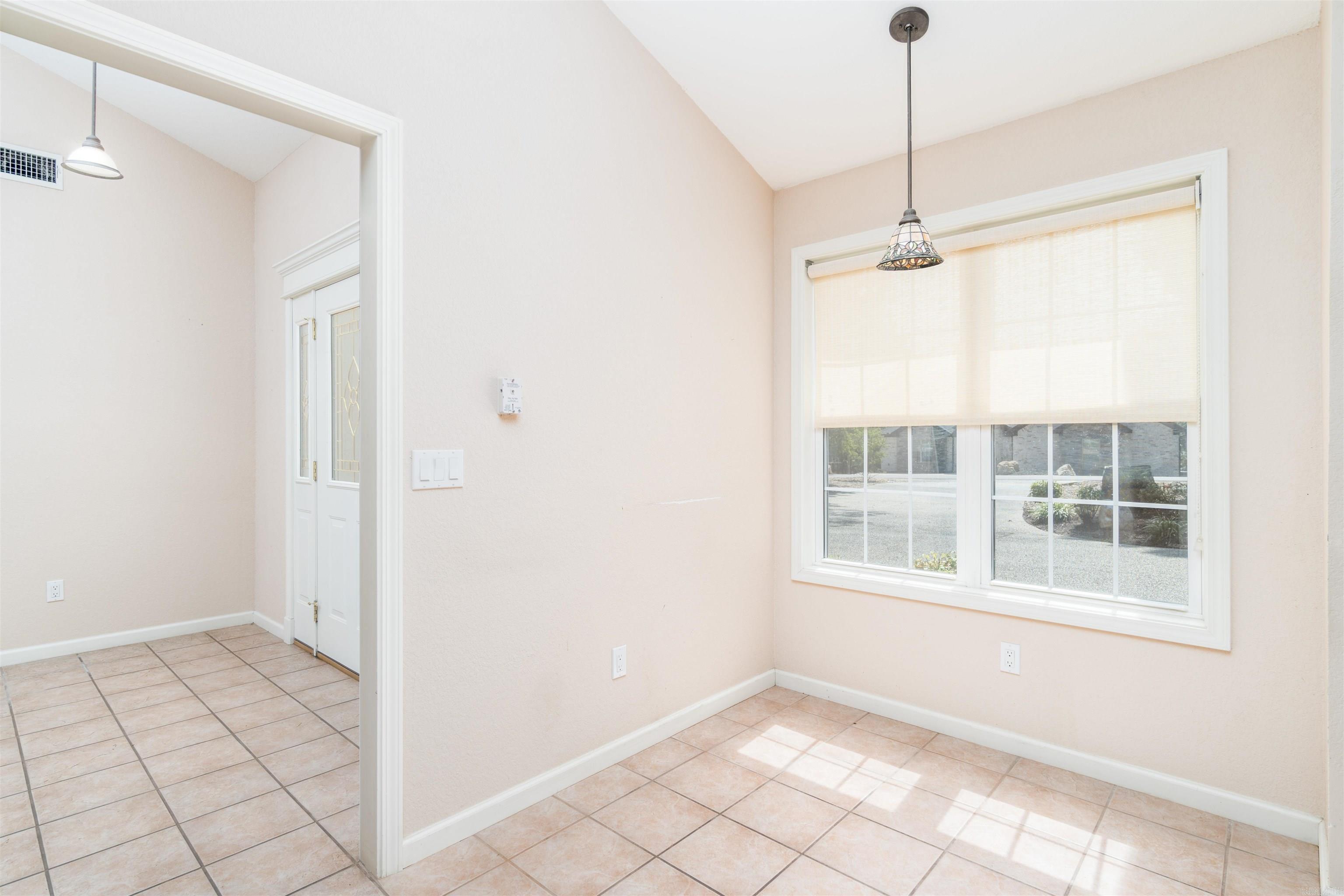 34 Sorpresa Way Property Photo 14