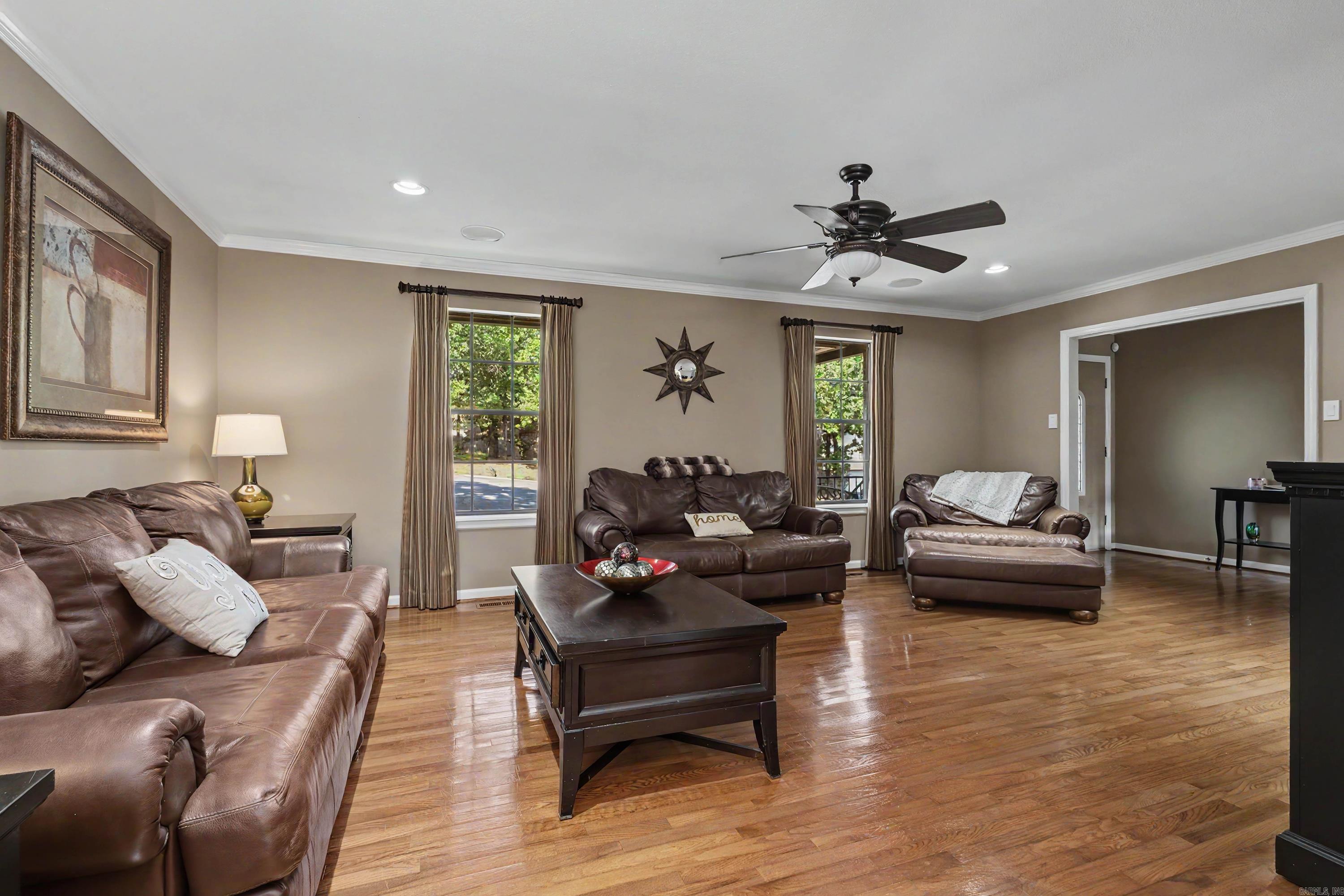 7 Amber Court Property Photo 4
