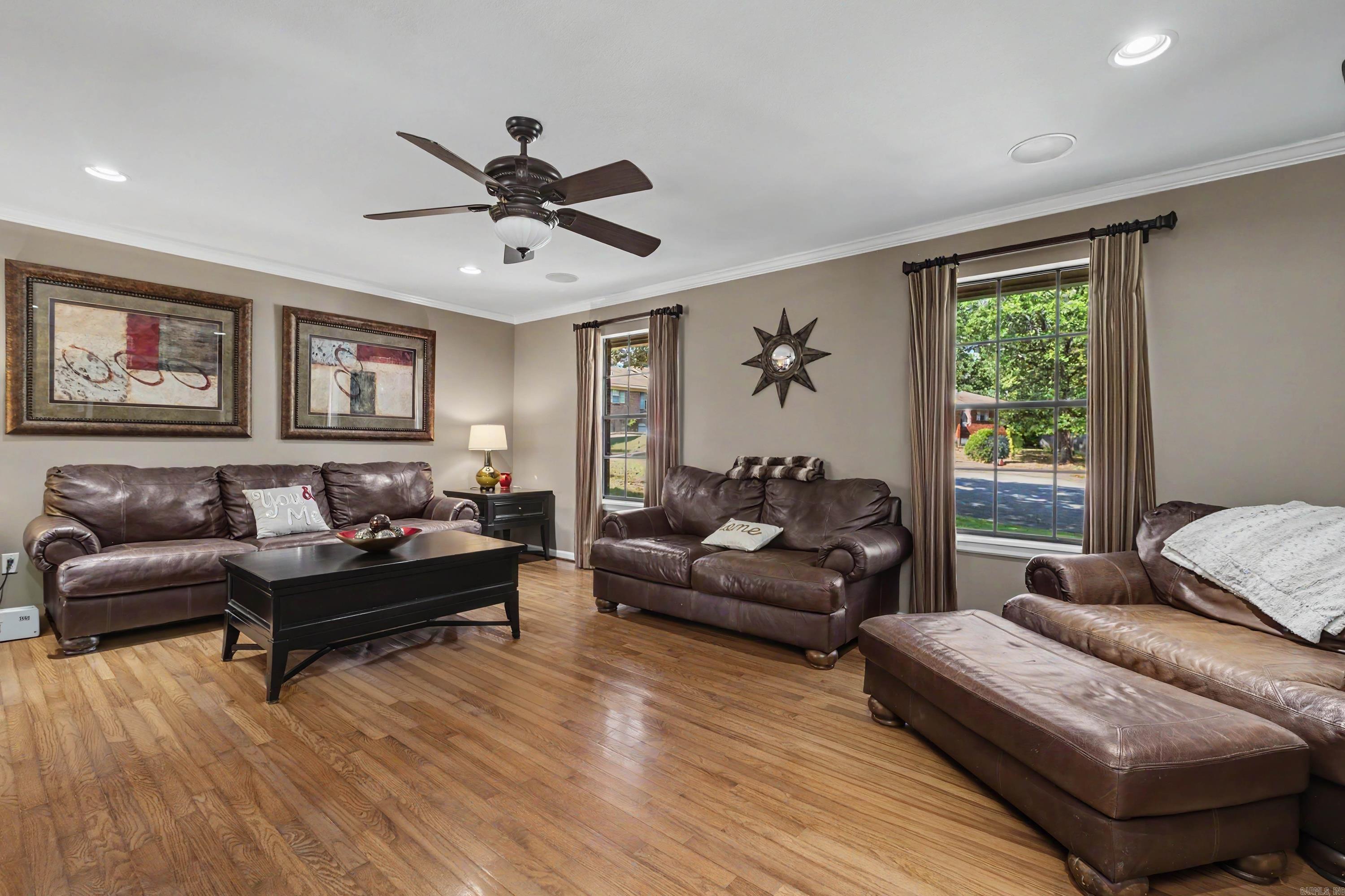 7 Amber Court Property Photo 5