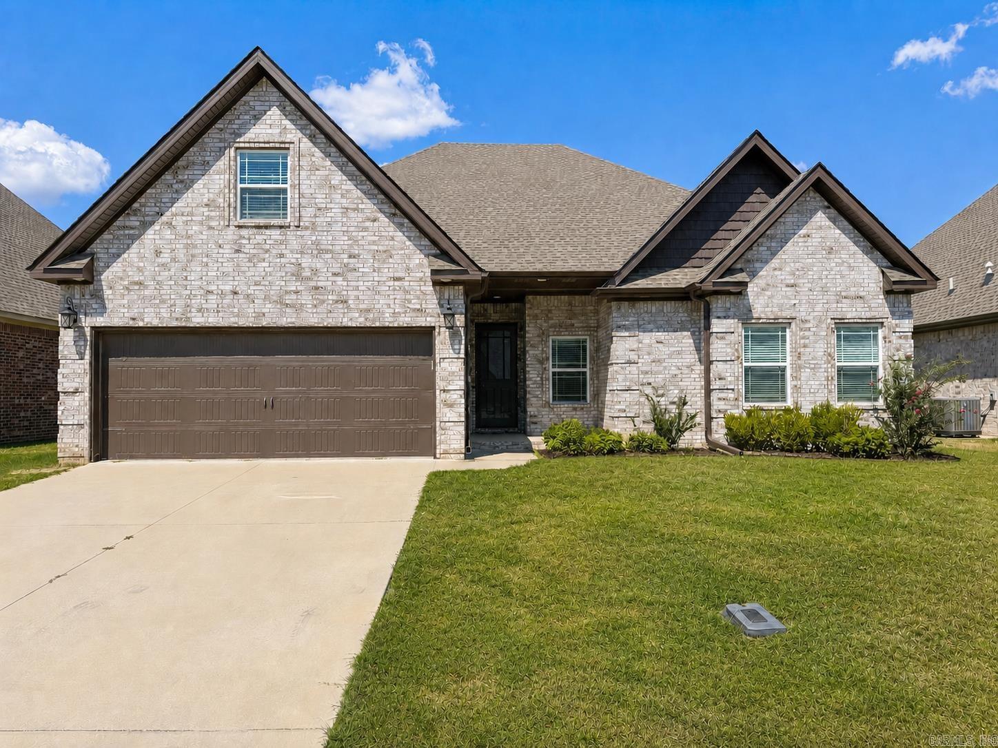 3100 Creekview Drive