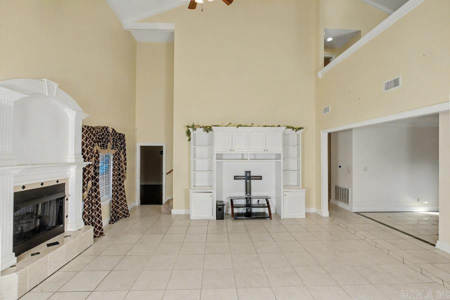 145 Grizzly Bear Drive Property Photo 3