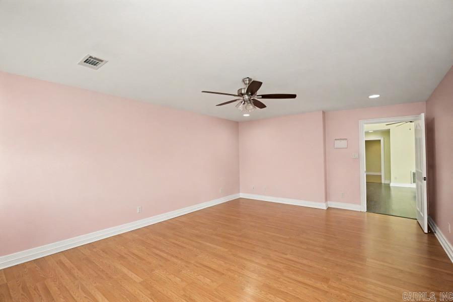 145 Grizzly Bear Drive Property Photo 14