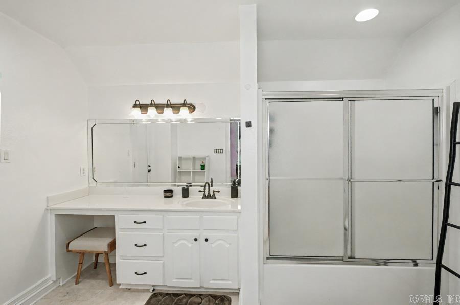 145 Grizzly Bear Drive Property Photo 16