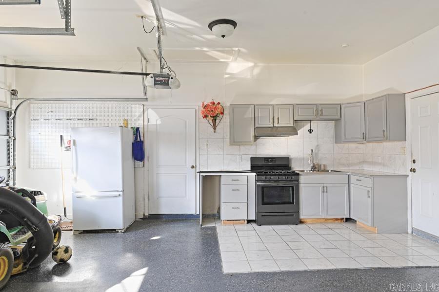 145 Grizzly Bear Drive Property Photo 31