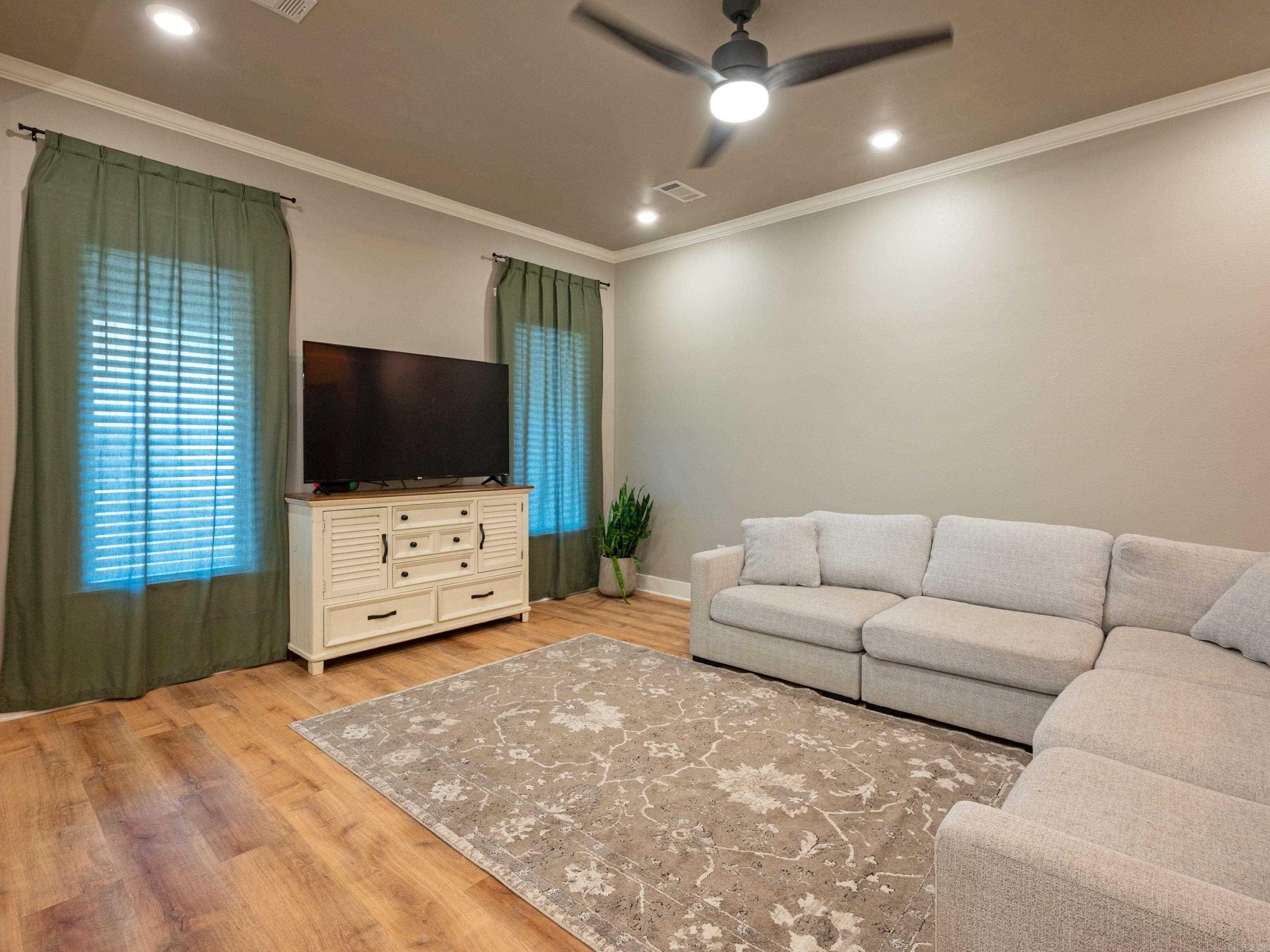 6 Sayde Lane Property Photo 4