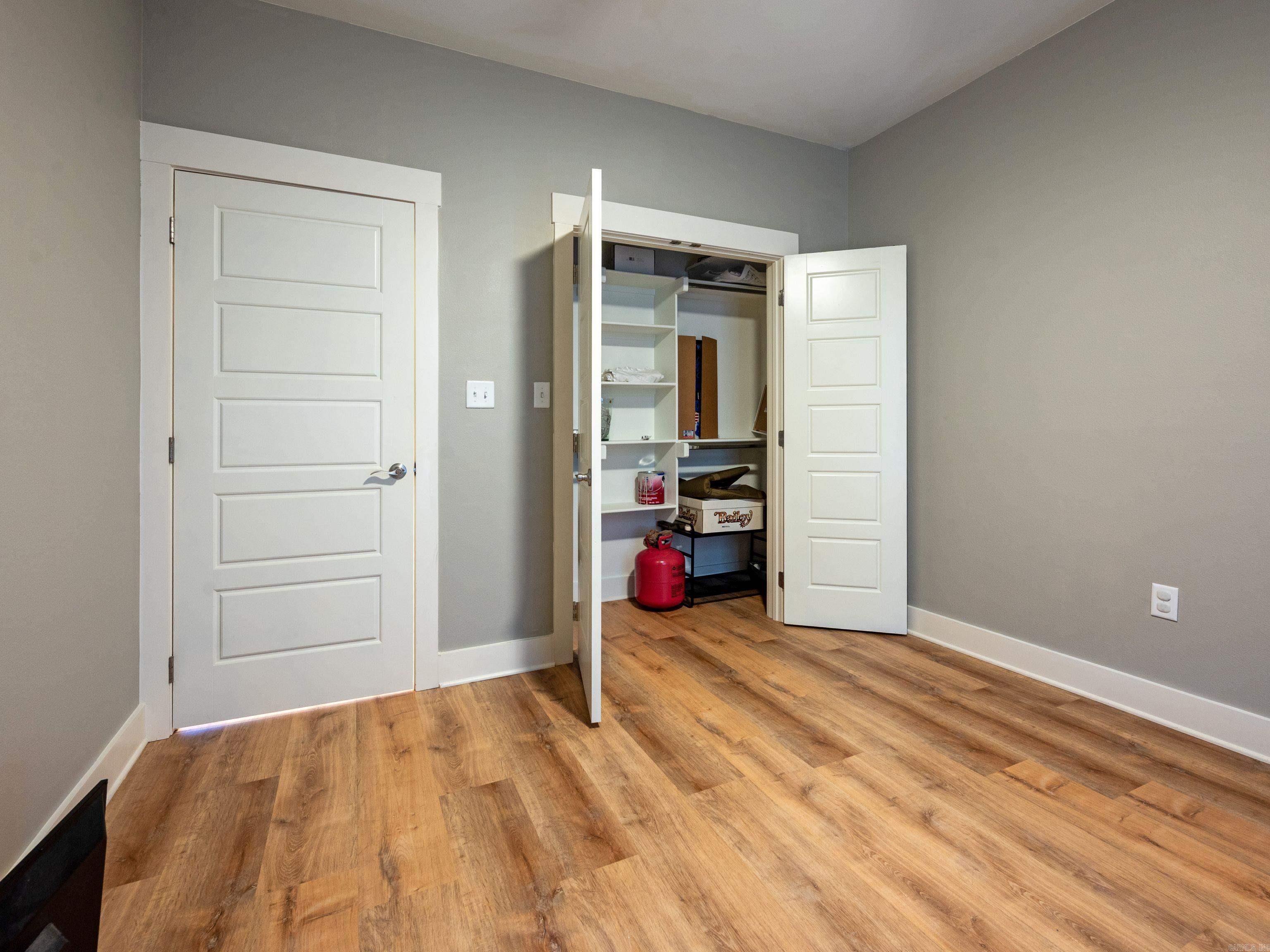 6 Sayde Lane Property Photo 39