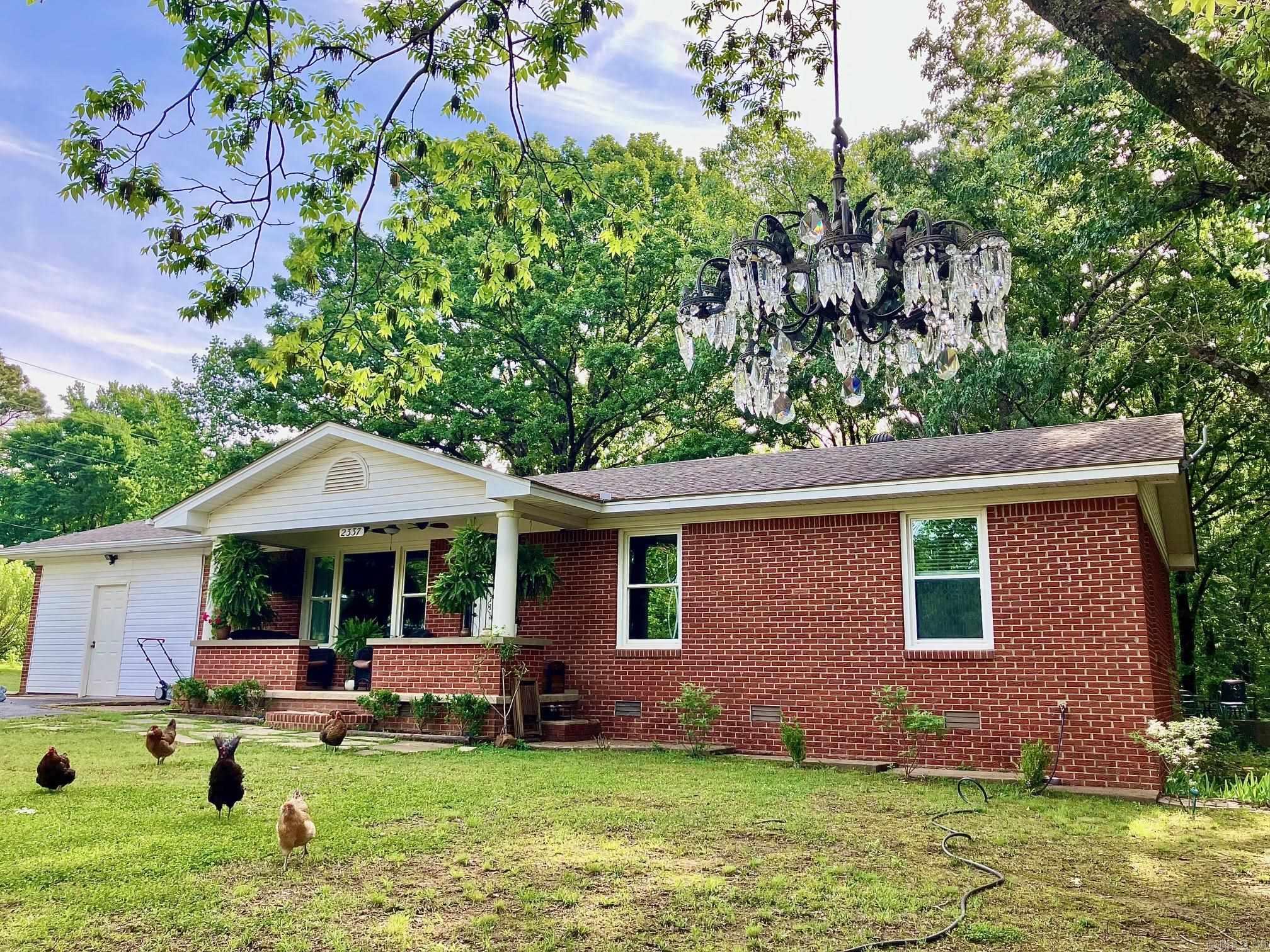 2337 County Road 380 Property Photo 1