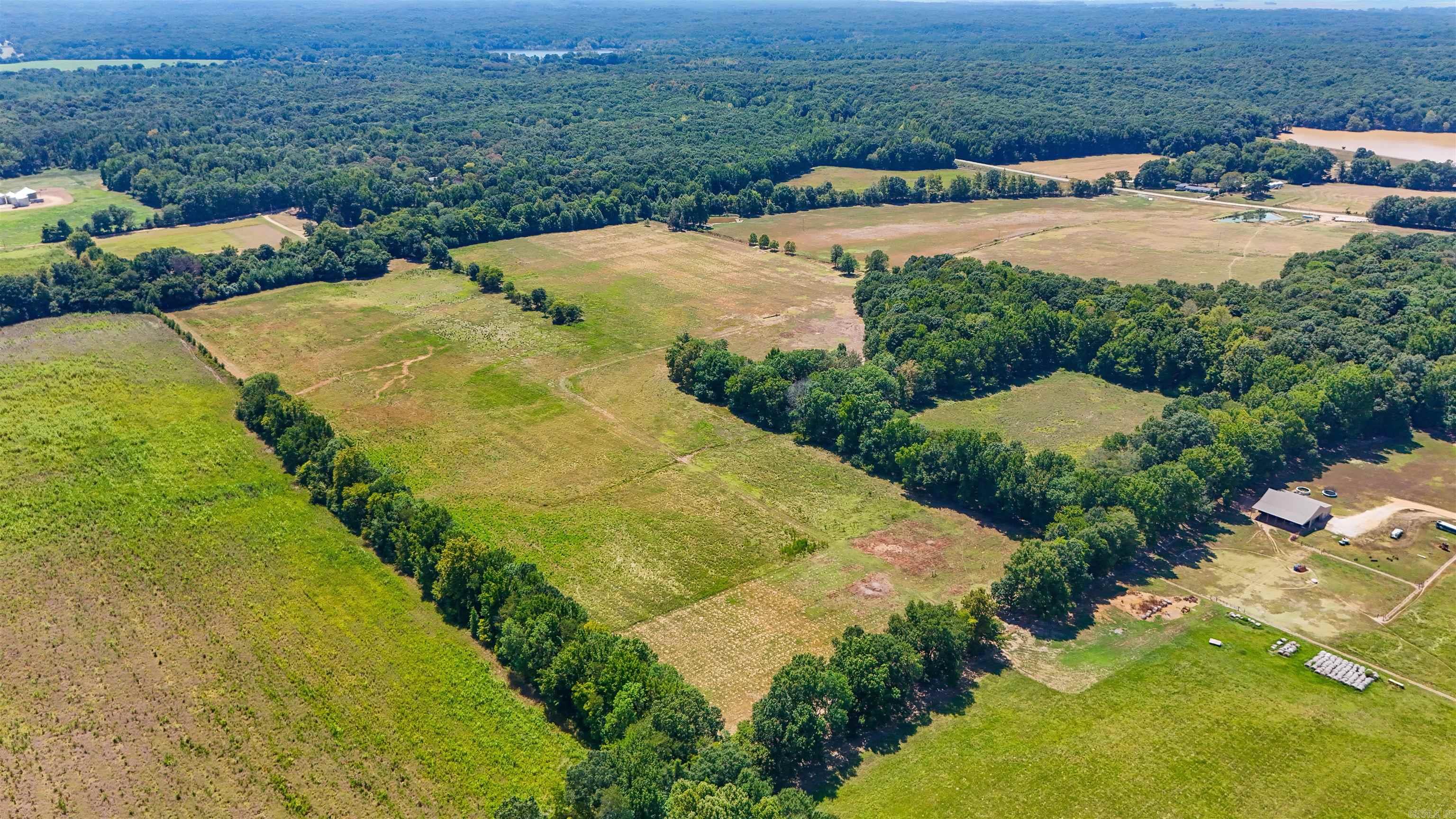 20158 Distress Creek Road Property Photo 6