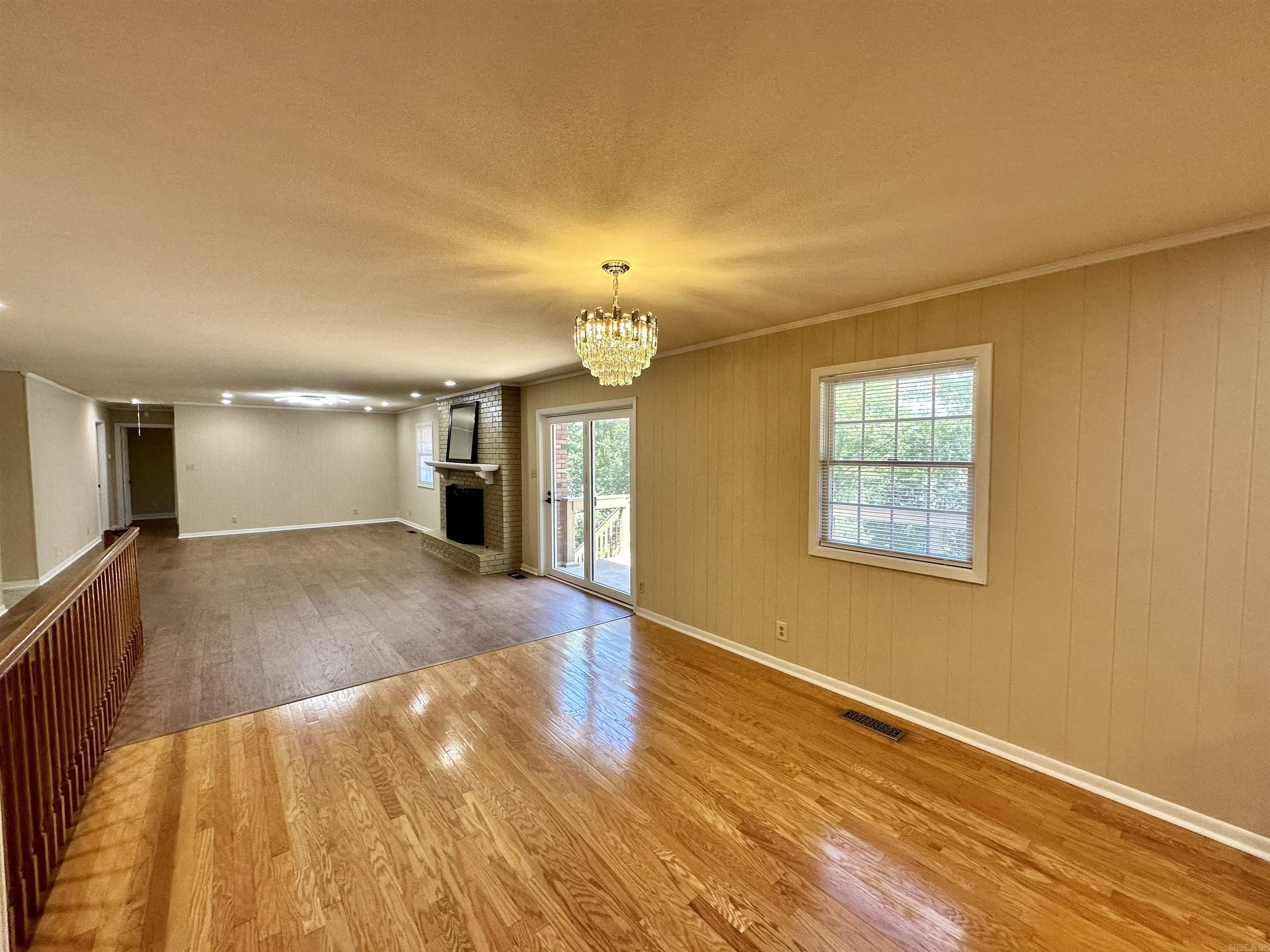 191 Taylor Place Property Photo 14