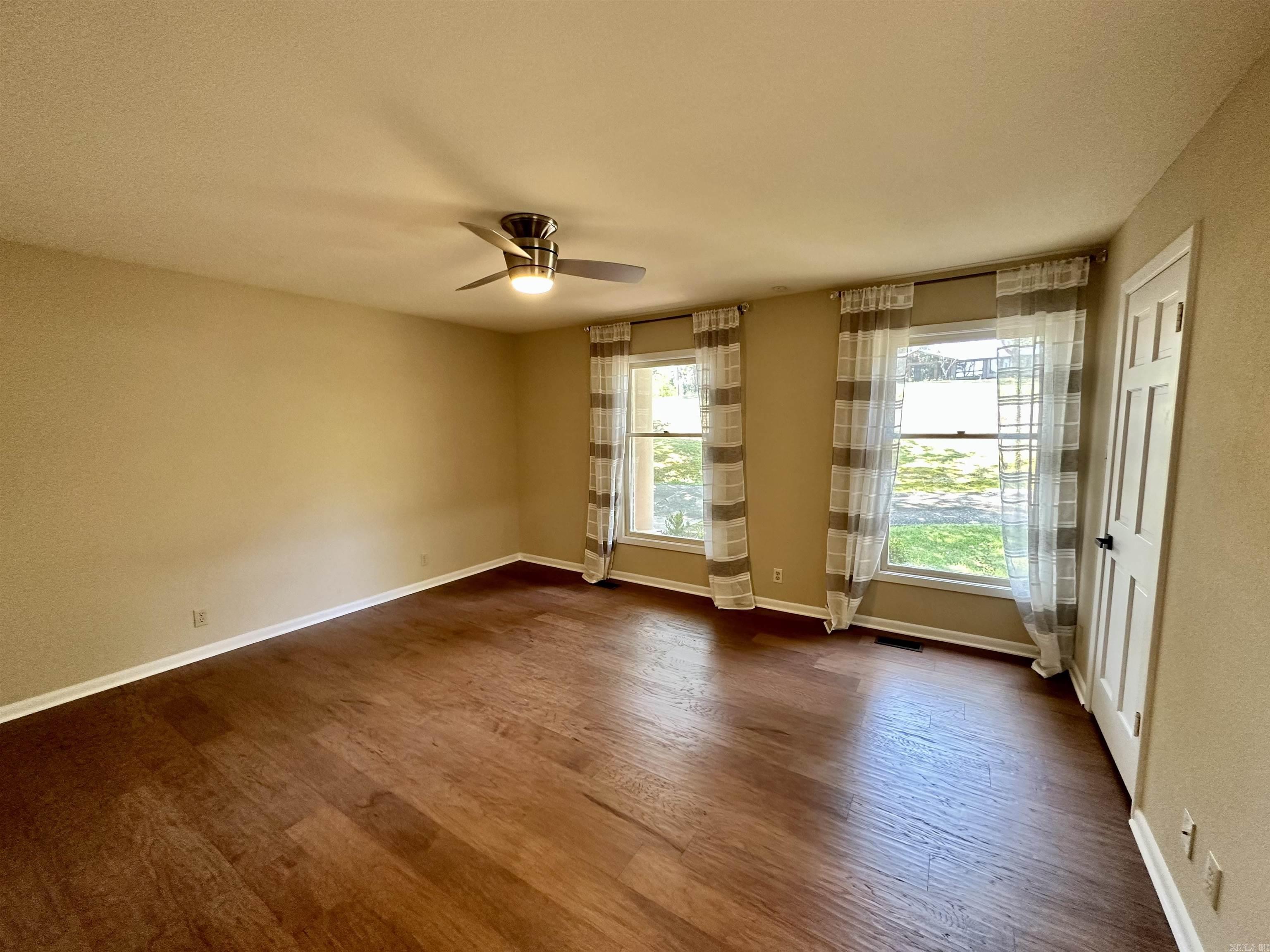 191 Taylor Place Property Photo 19
