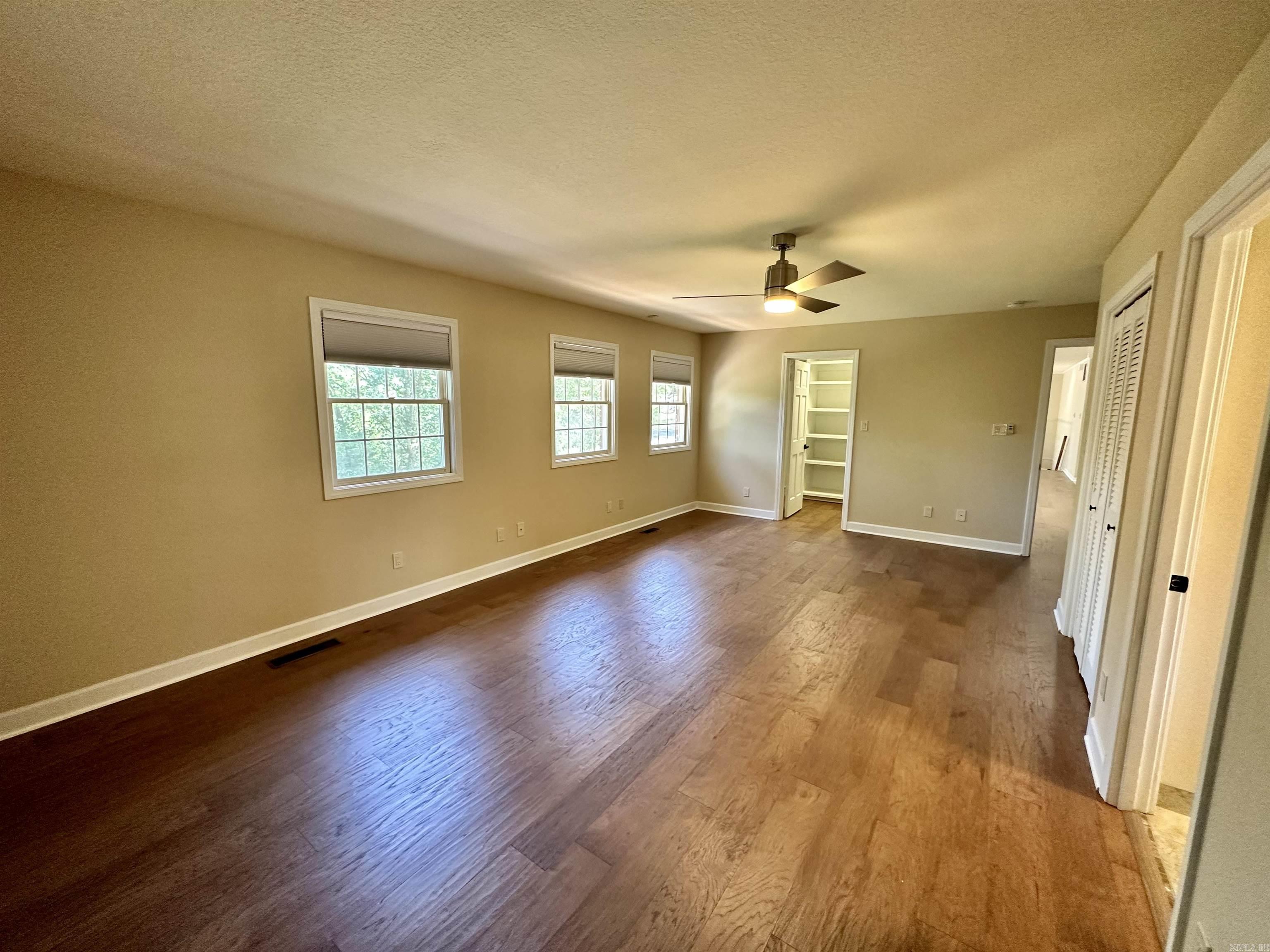 191 Taylor Place Property Photo 25