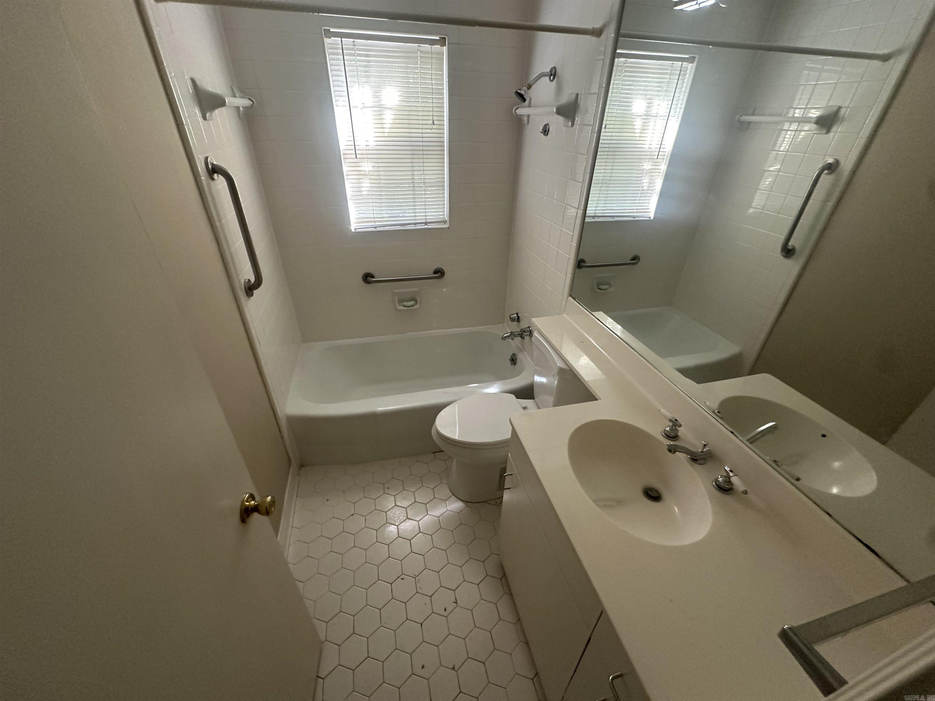 4119 C Street Property Photo 9