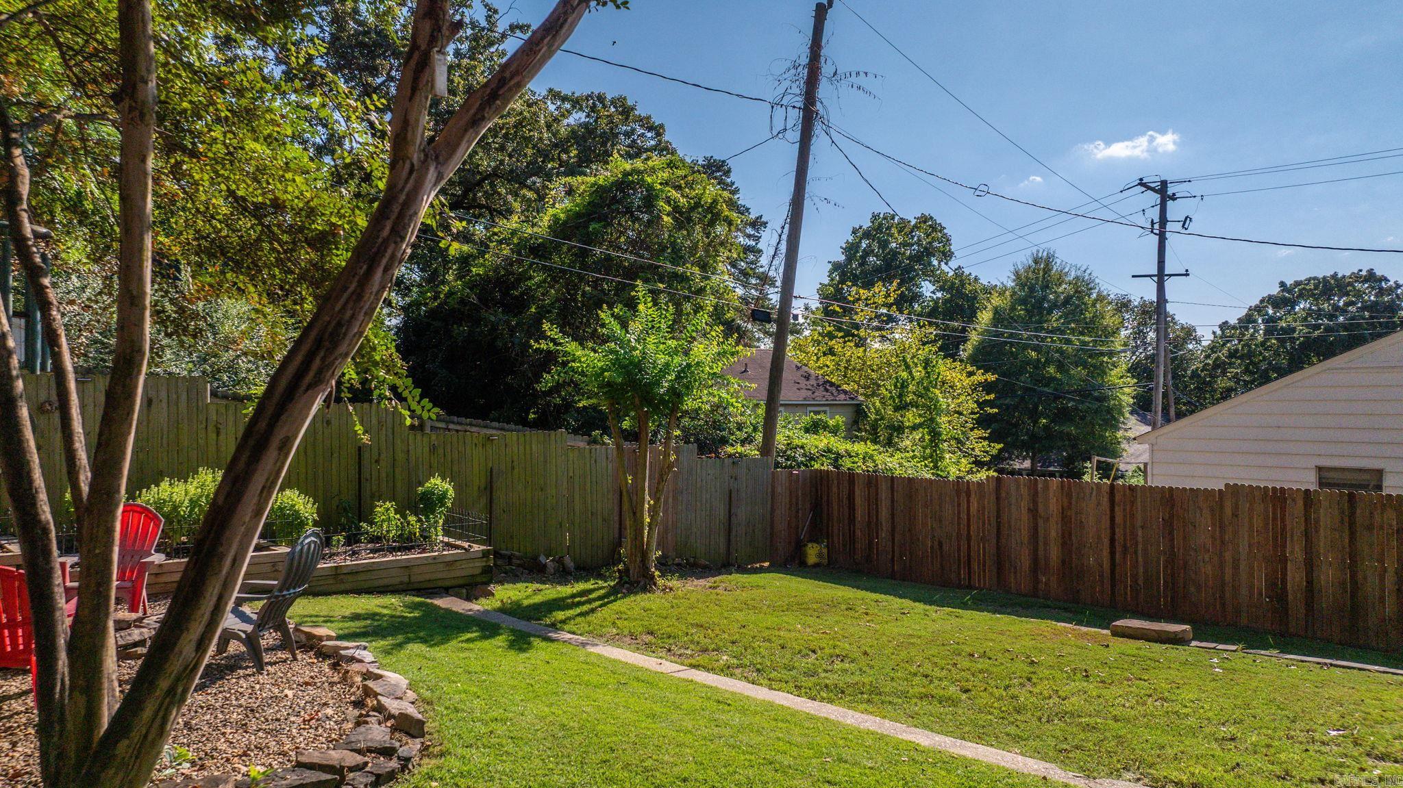 6721 Longwood Road Property Photo 16