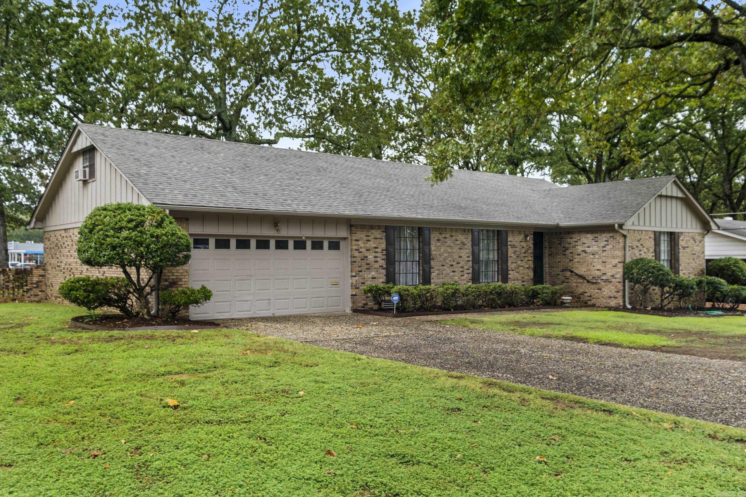 5301 Randolph Property Photo 1