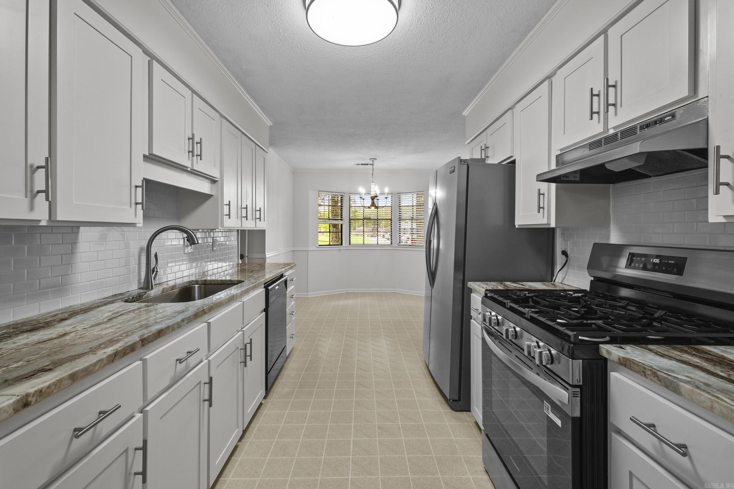5301 Randolph Property Photo 14