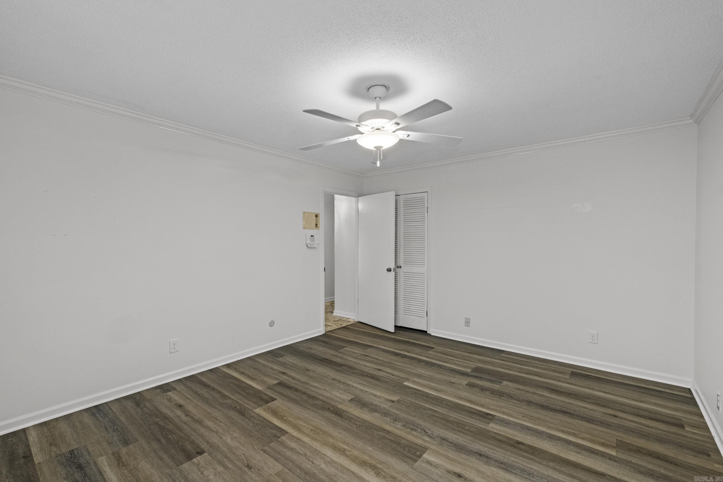 5301 Randolph Property Photo 19