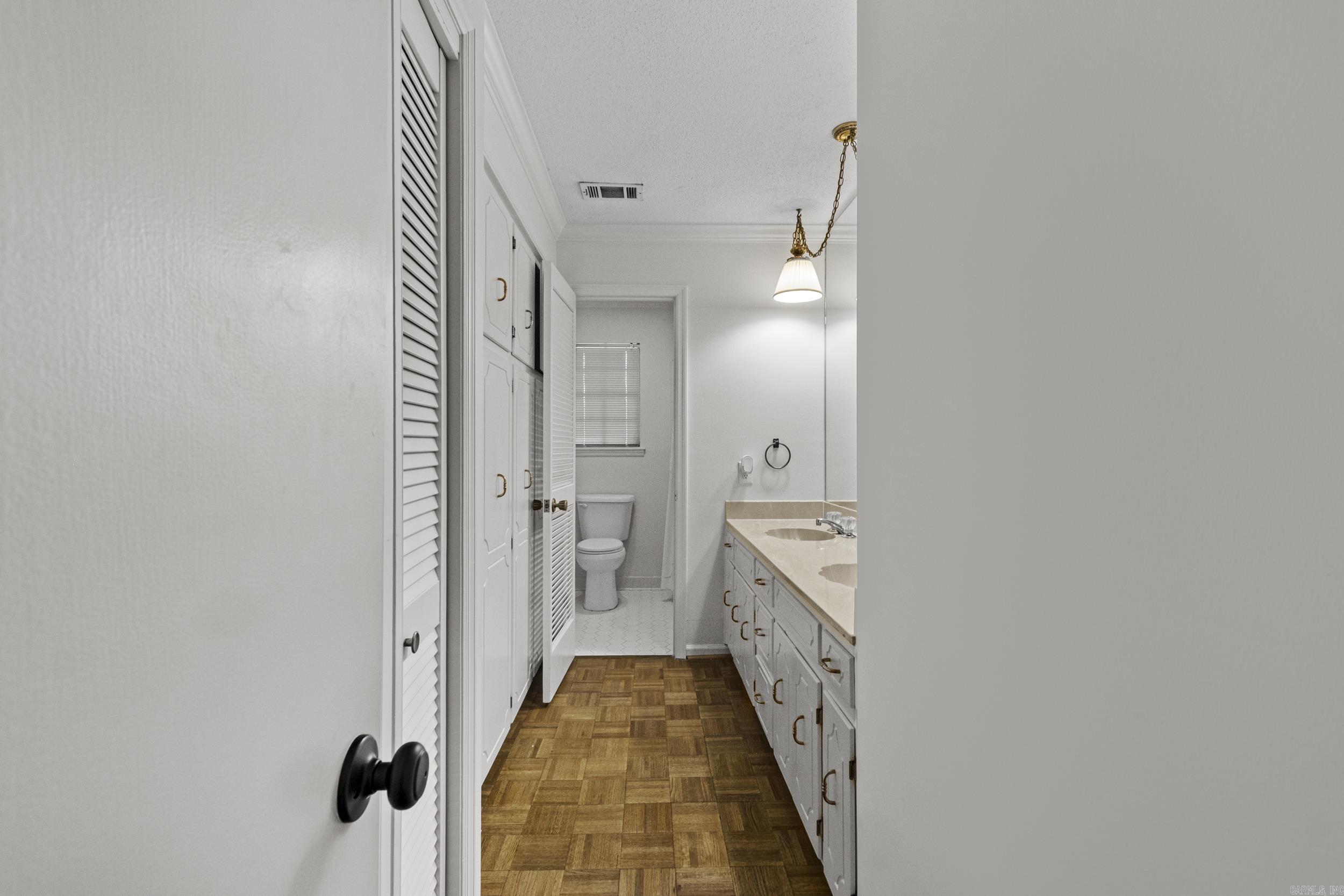 5301 Randolph Property Photo 26